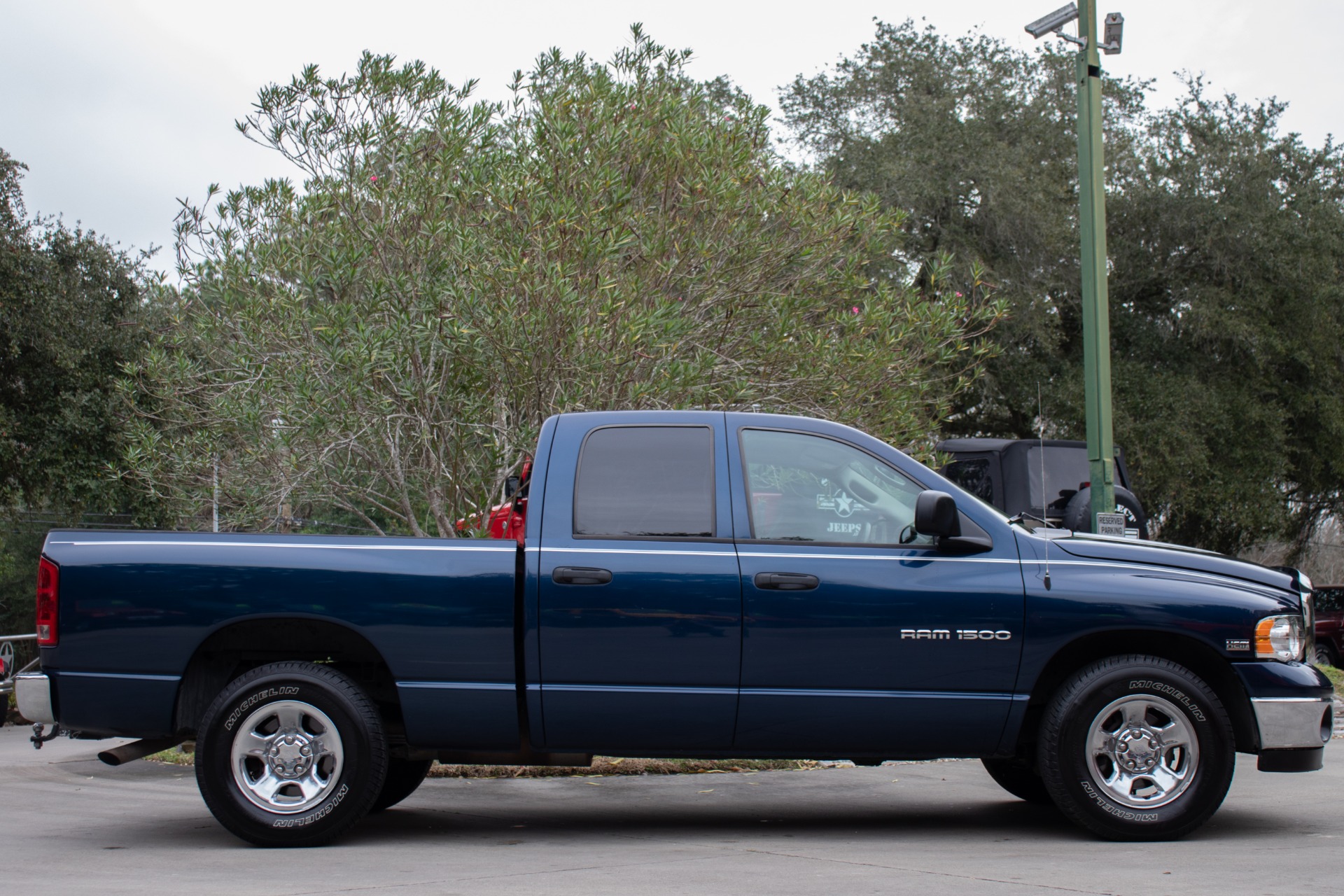 Used-2003-Dodge-Ram-Pickup-1500-SLT