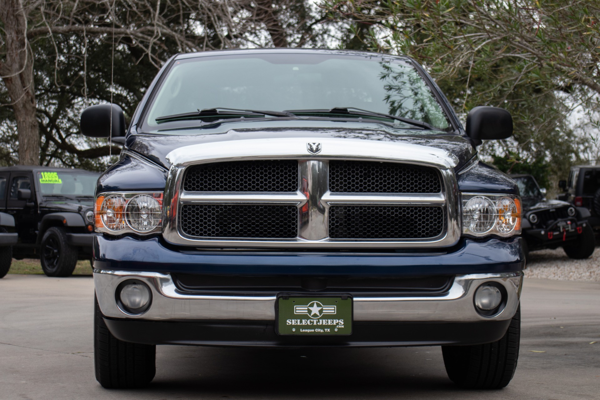 Used-2003-Dodge-Ram-Pickup-1500-SLT