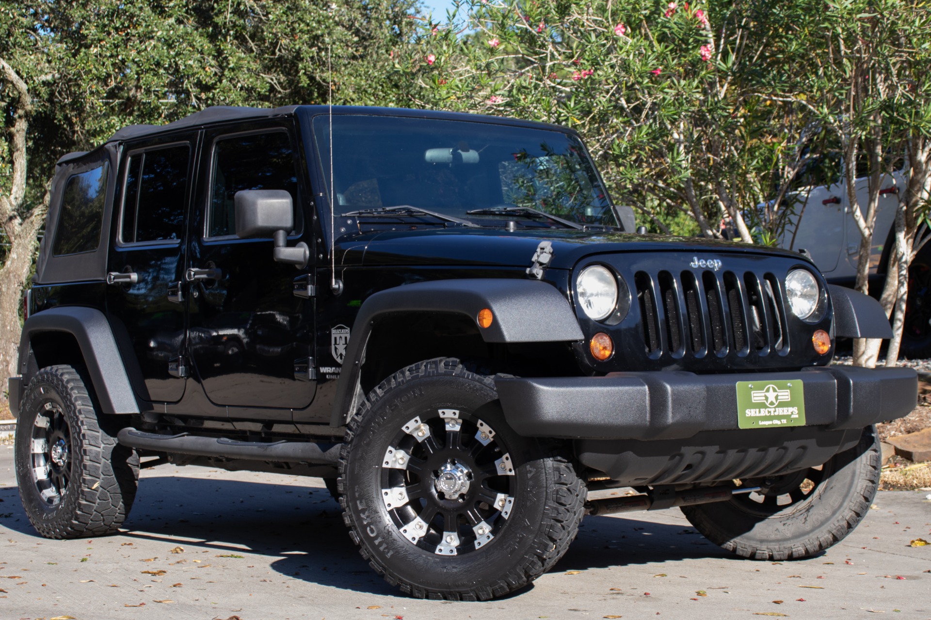 Used-2009-Jeep-Wrangler-Unlimited-X