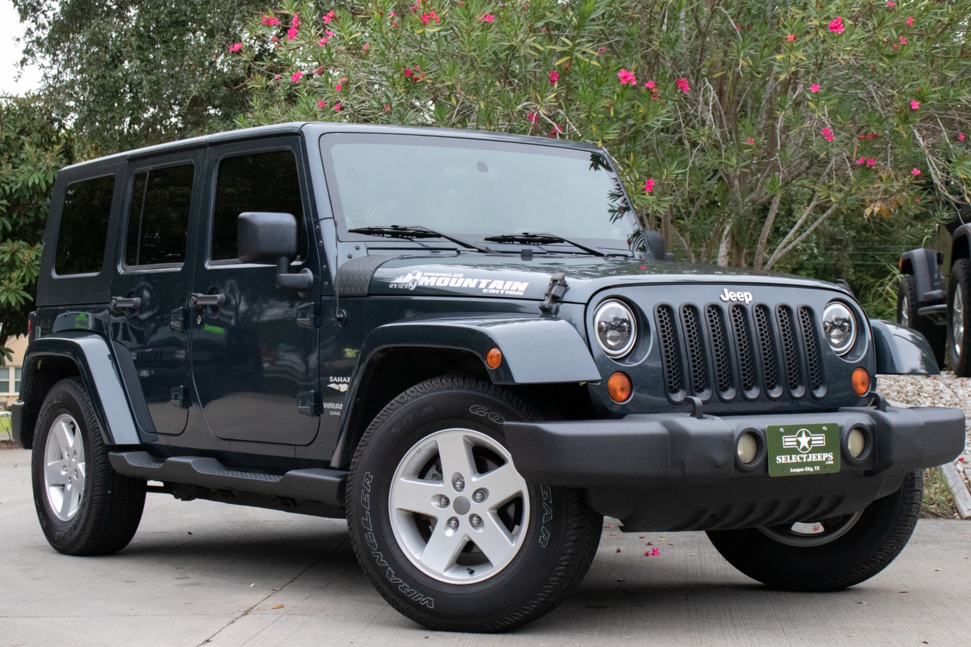 Used 2007 Jeep Wrangler Unlimited Sahara For Sale (17,995