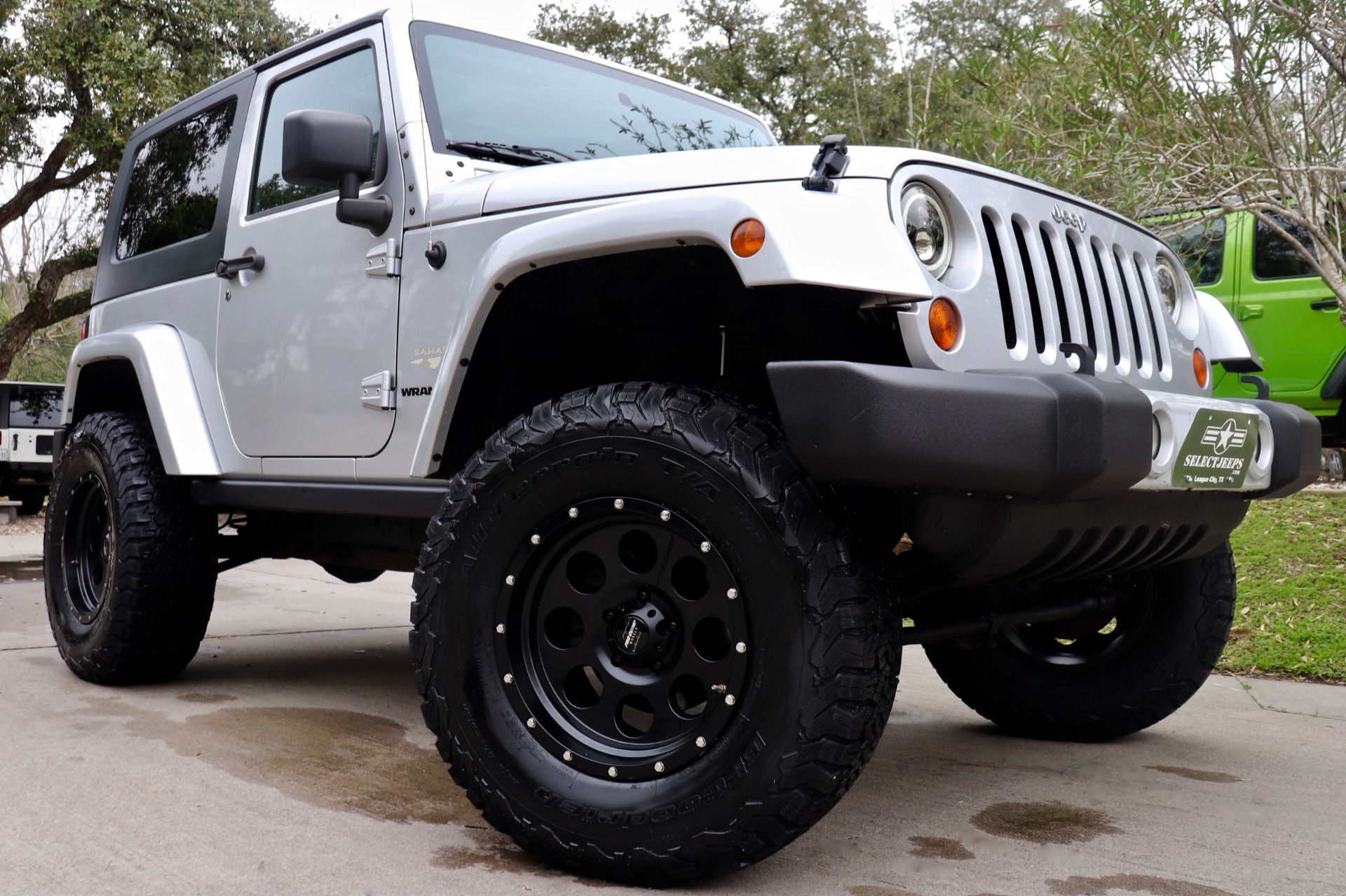 Used-2010-Jeep-Wrangler-Sahara