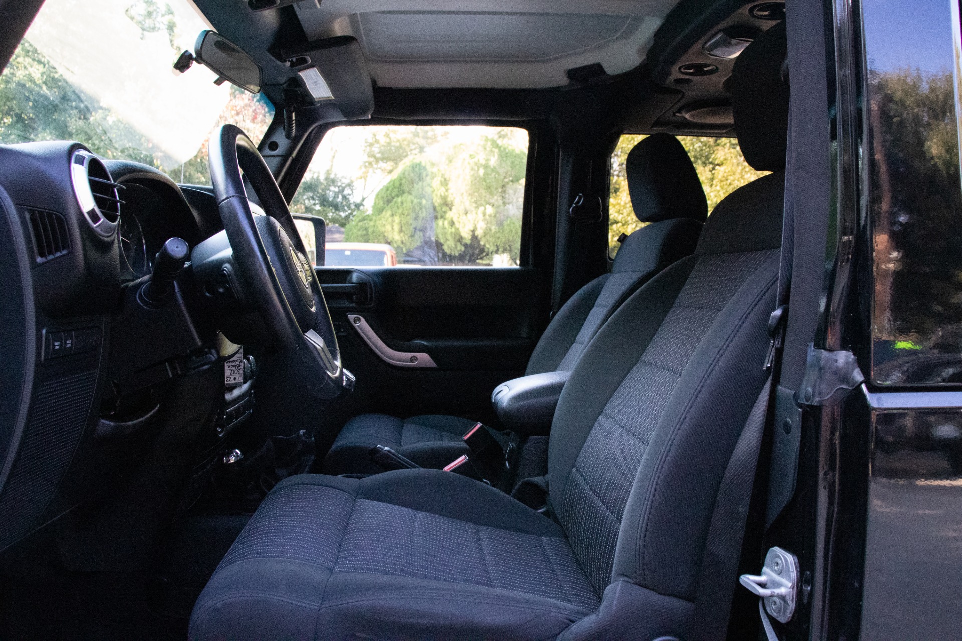 Used-2012-Jeep-Wrangler-Rubicon For Sale | Select Jeeps Inc. Used-2012-Jeep-Wrangler-Rubicon