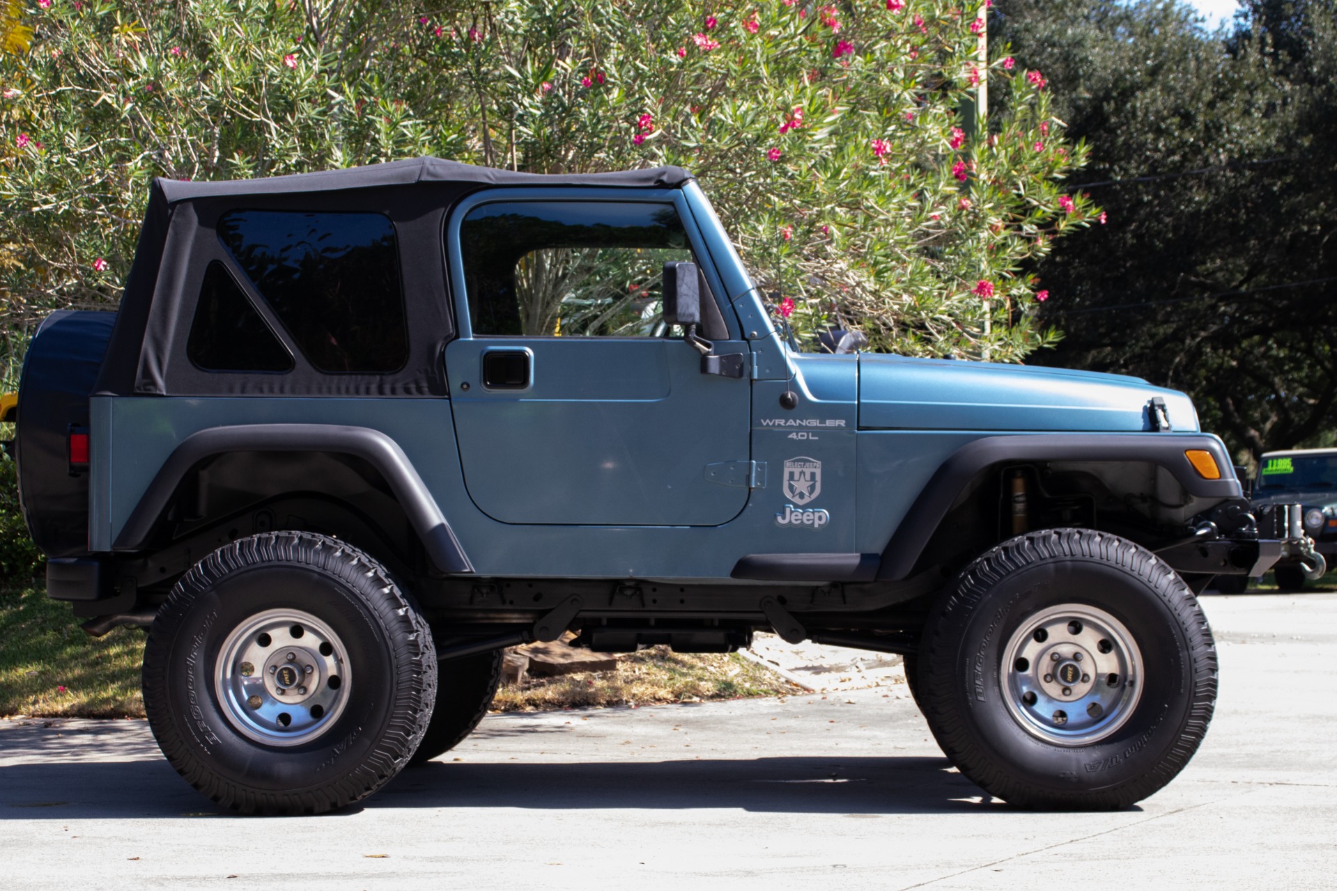 Used-1999-Jeep-Wrangler-Sport