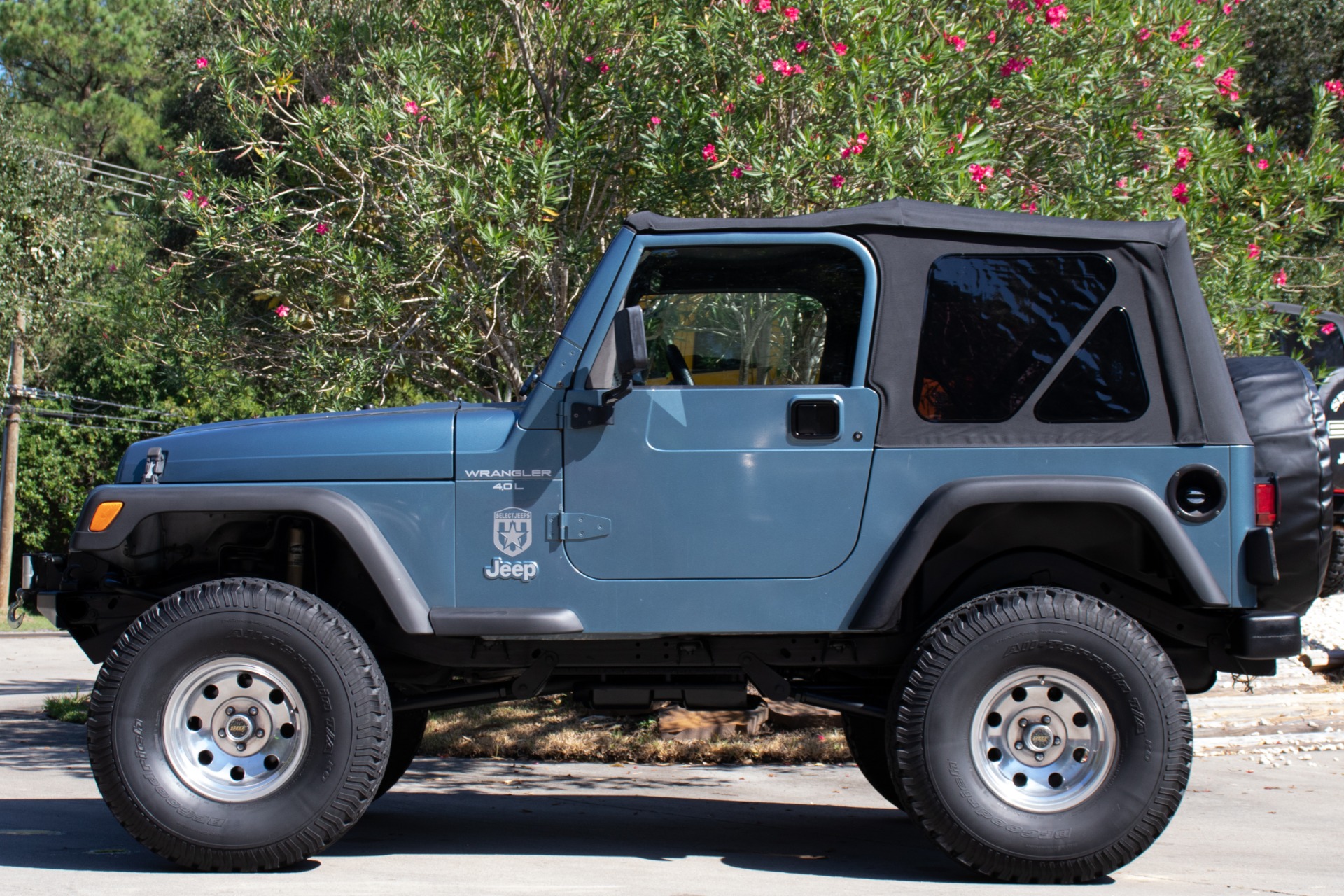 Used-1999-Jeep-Wrangler-Sport