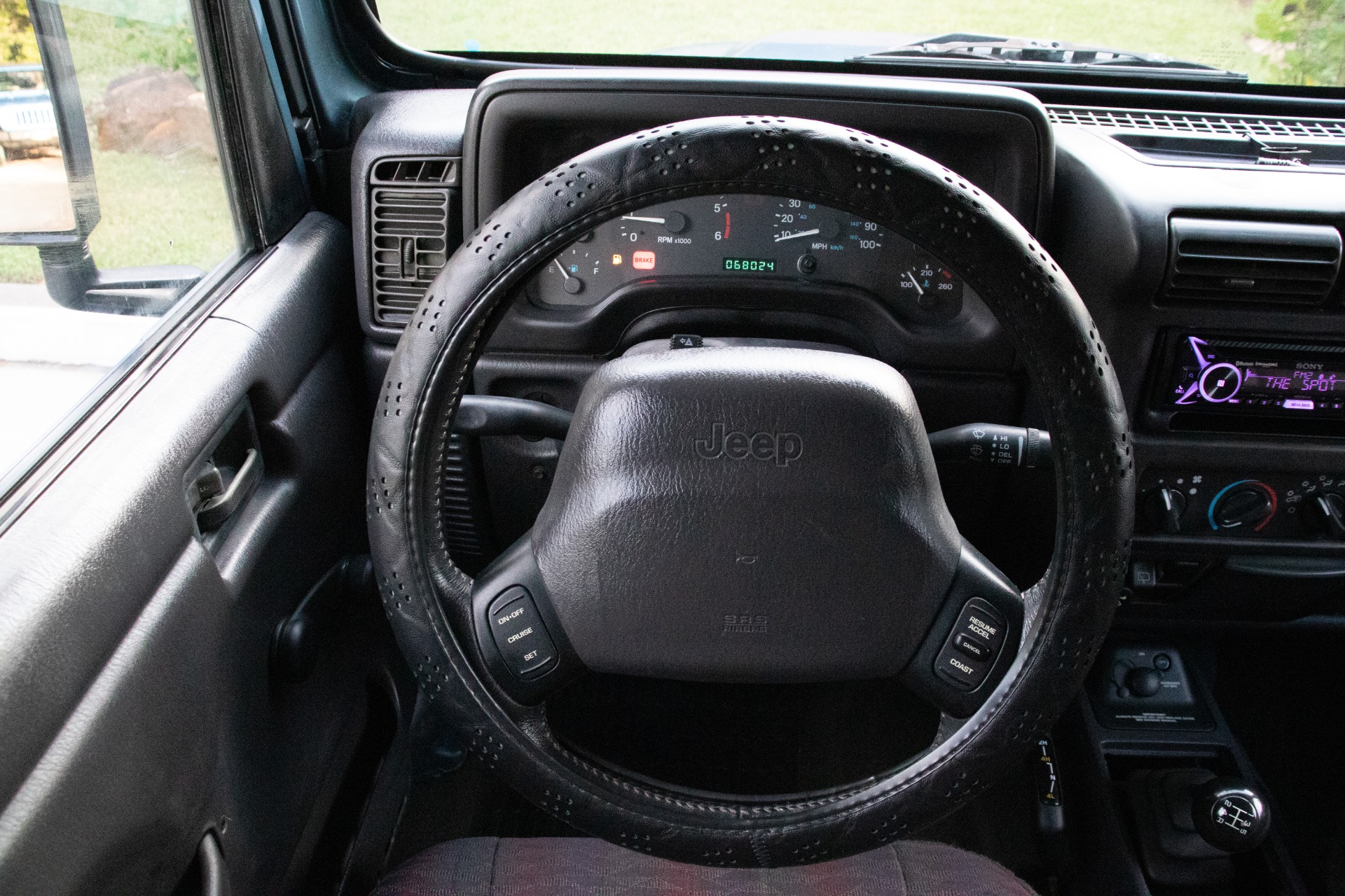 Used-1999-Jeep-Wrangler-Sport