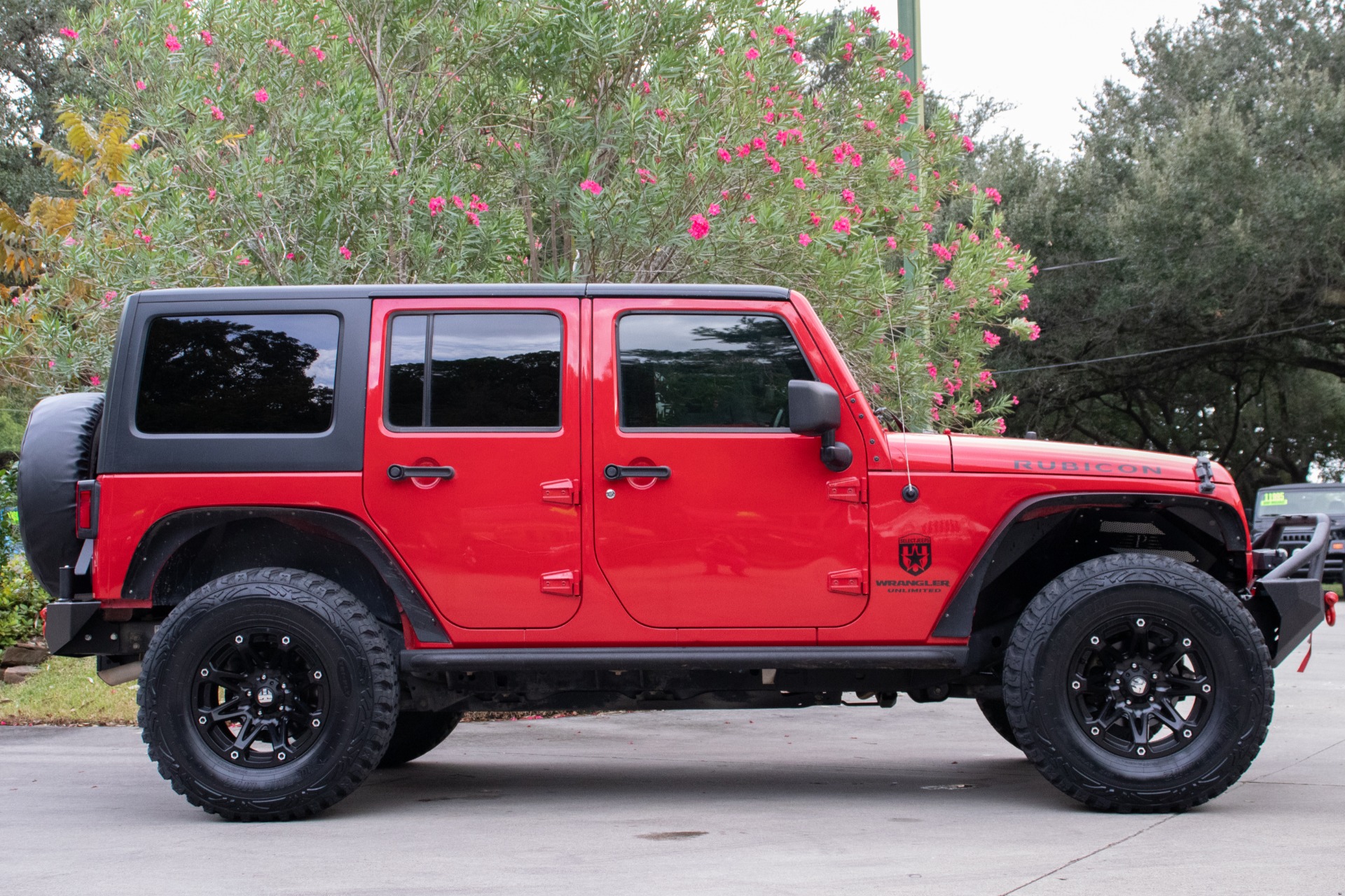 Used-2014-Jeep-Wrangler-Unlimited-Rubicon