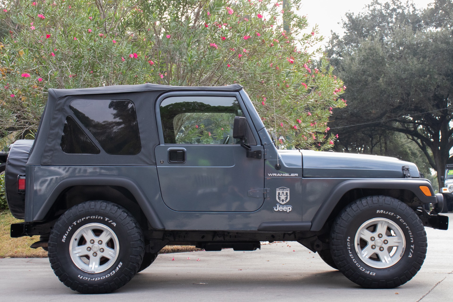 Used-2002-Jeep-Wrangler-Sport