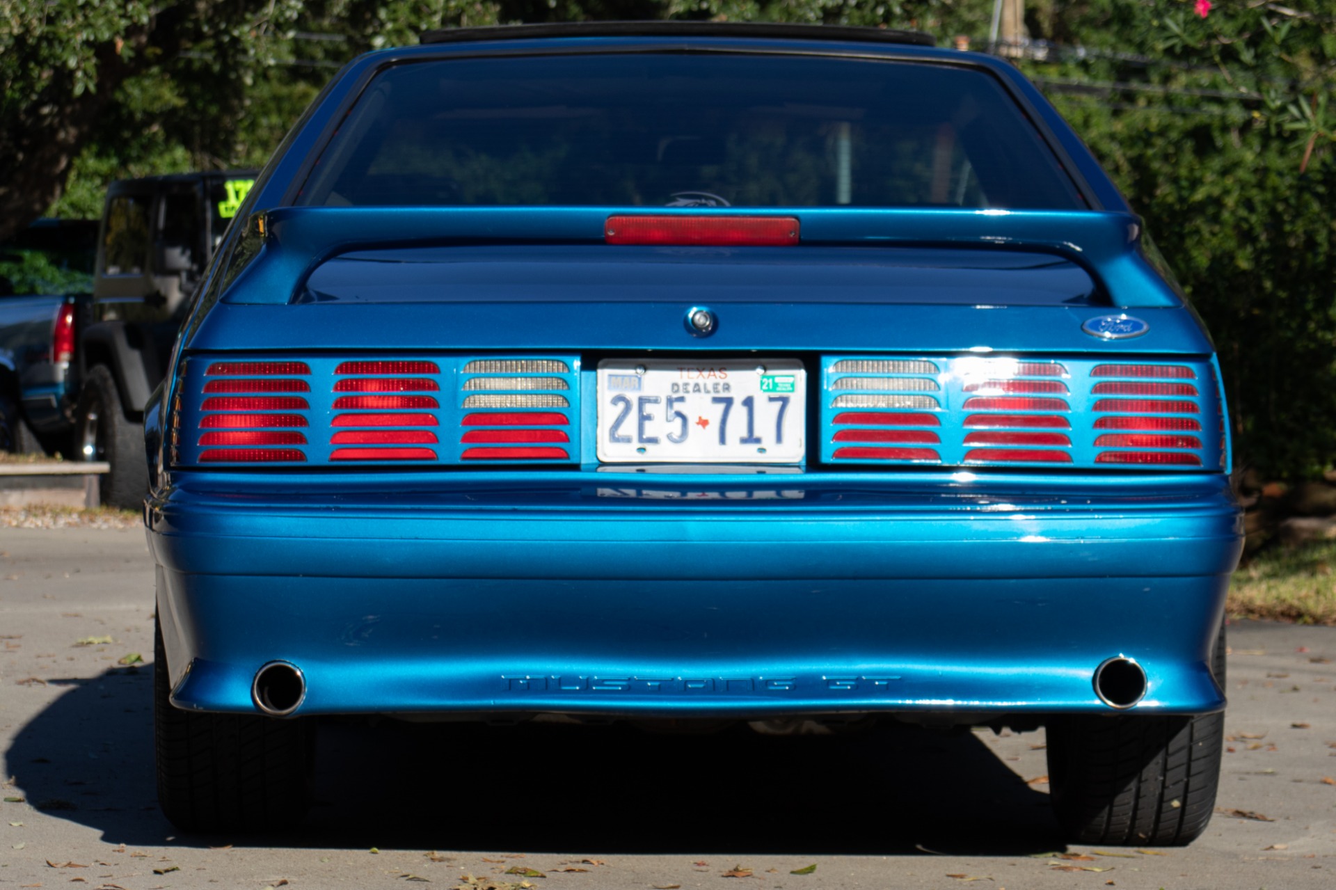 Used-1990-Ford-Mustang-GT