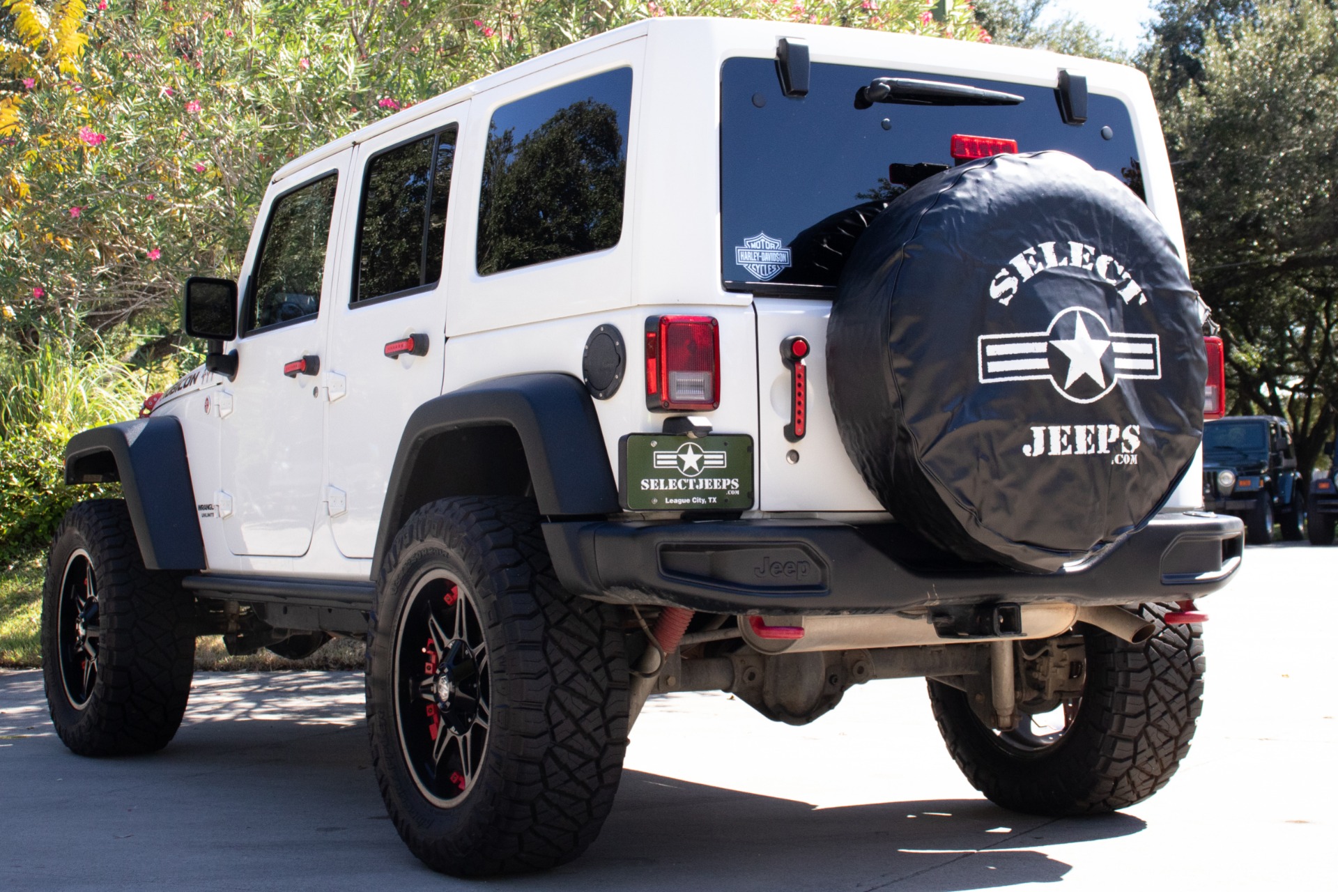 Used-2015-Jeep-Wrangler-Unlimited-Rubicon-Hard-Rock