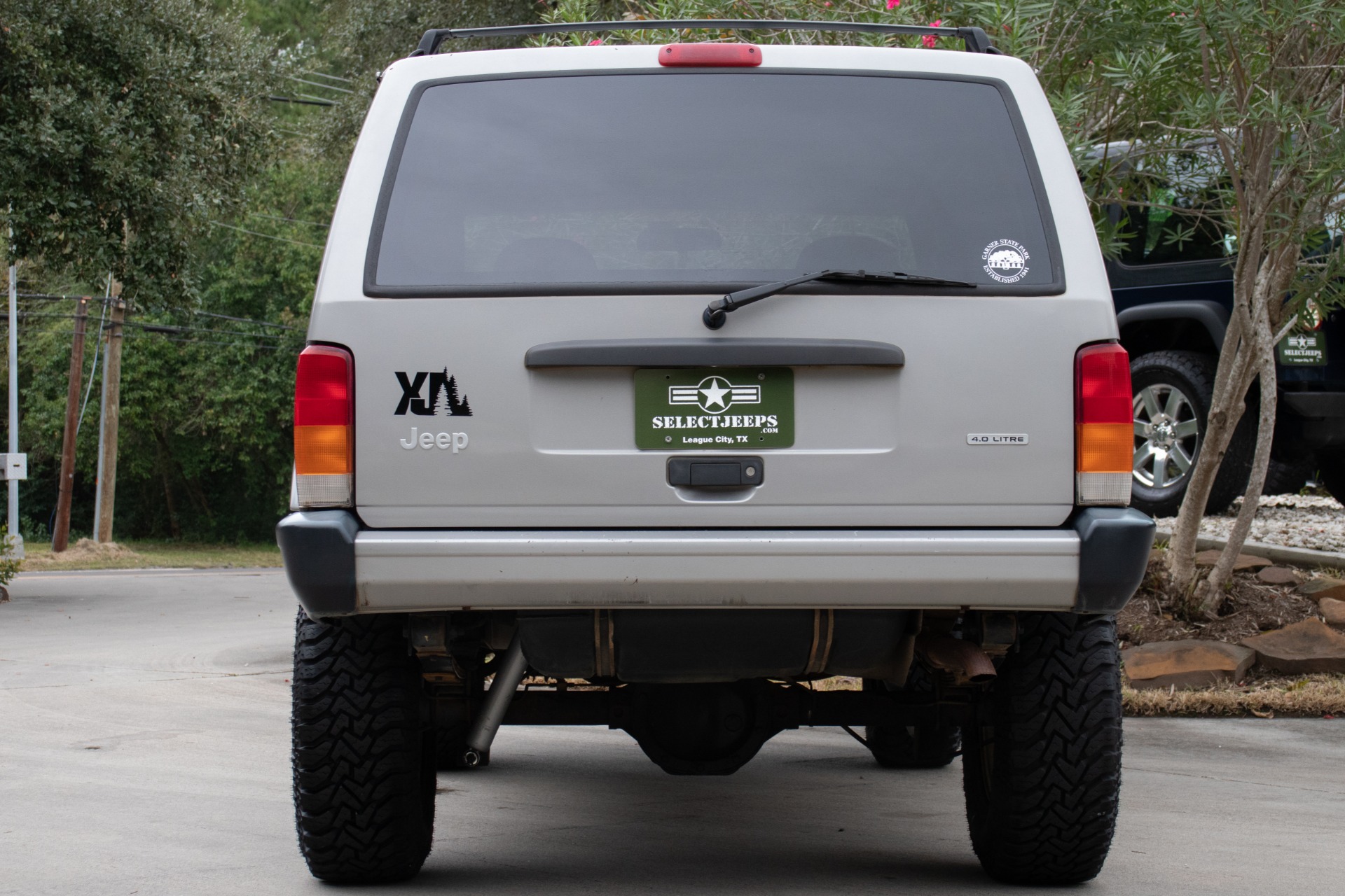 Used-2001-Jeep-Cherokee-Sport