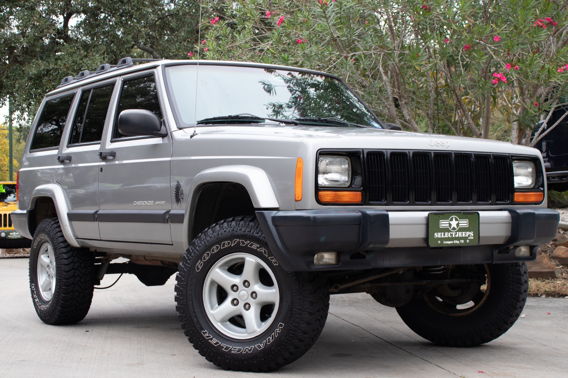 Used-2001-Jeep-Cherokee-Sport