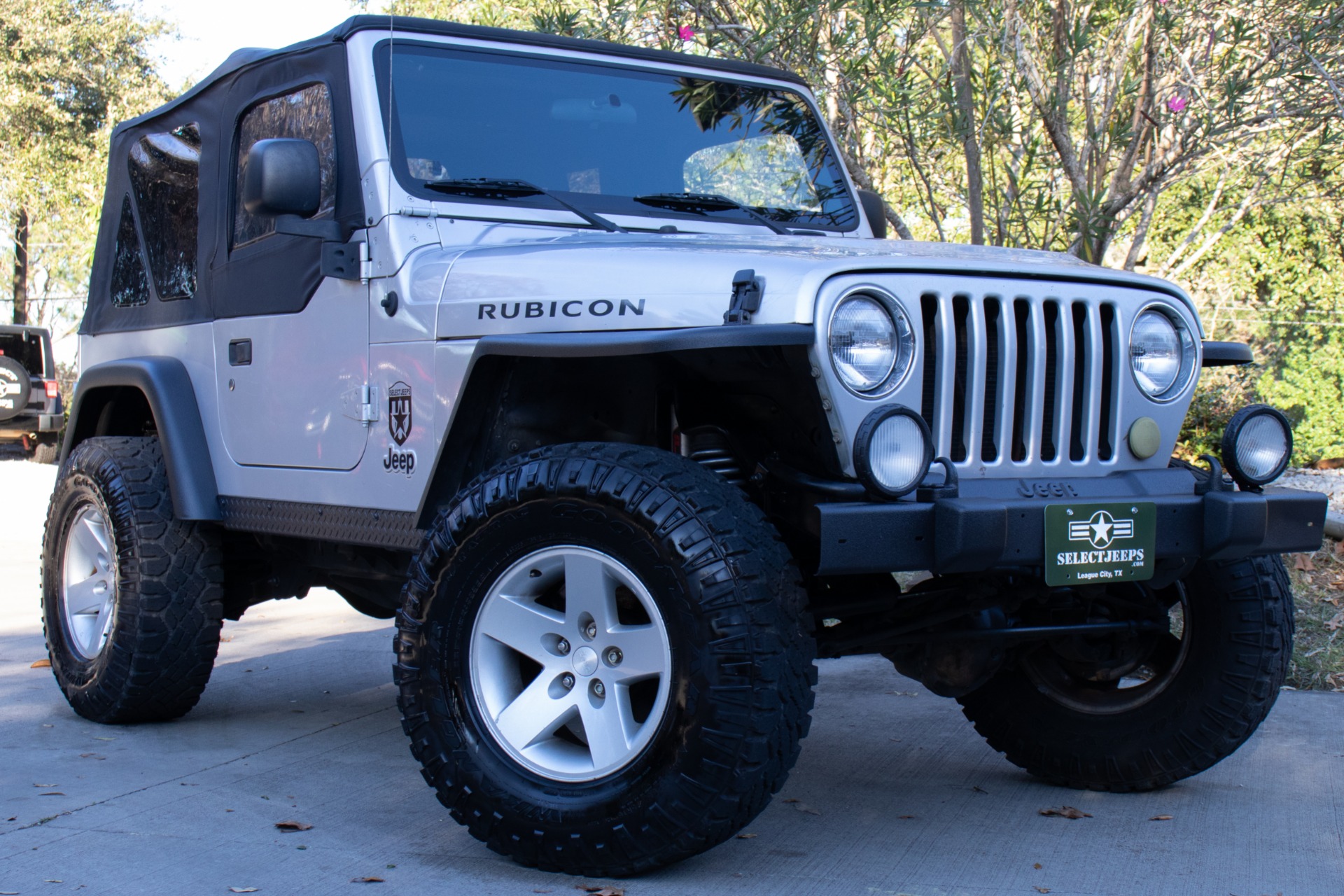 Used-2004-Jeep-Wrangler-Rubicon