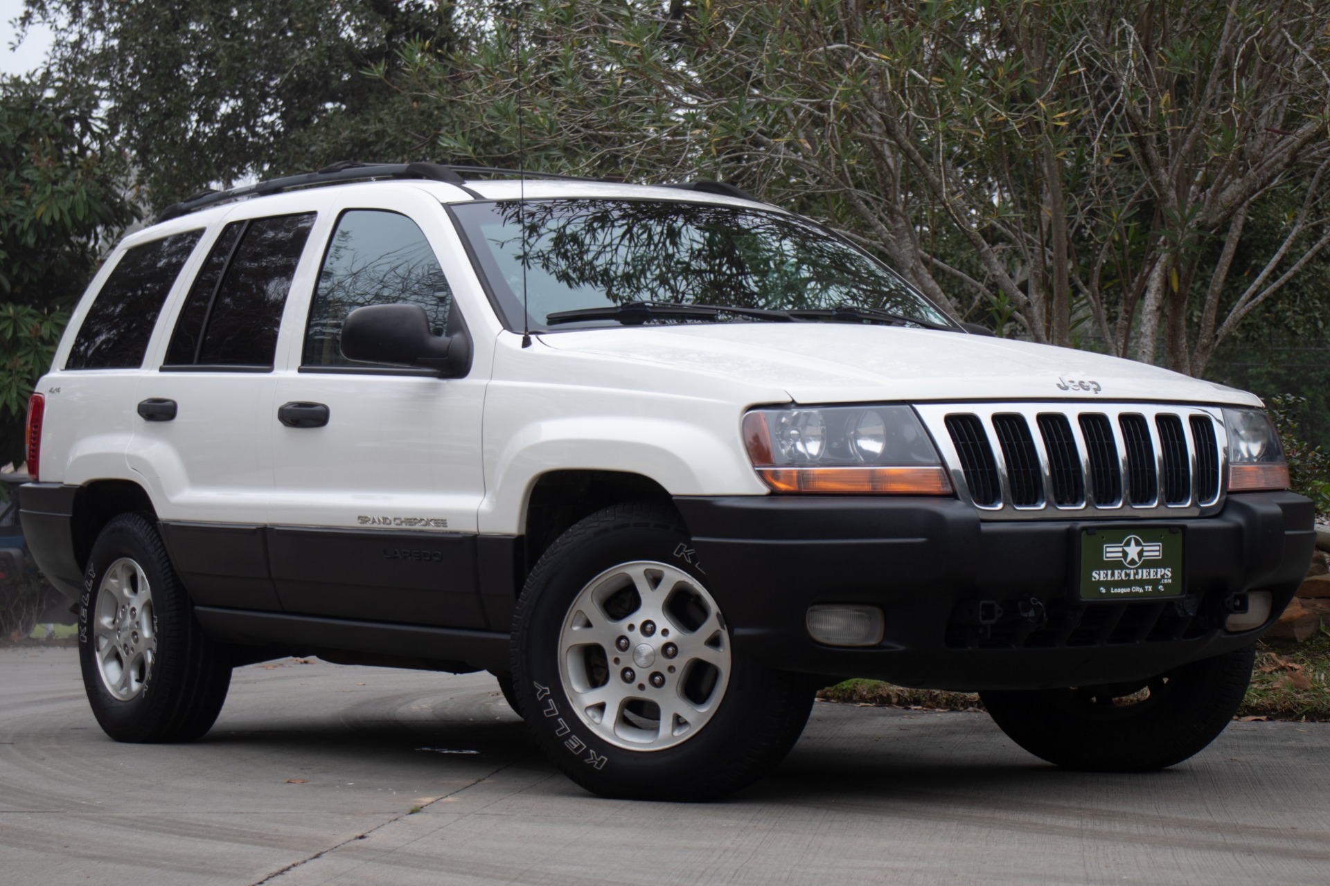 Used-2000-Jeep-Grand-Cherokee-Laredo