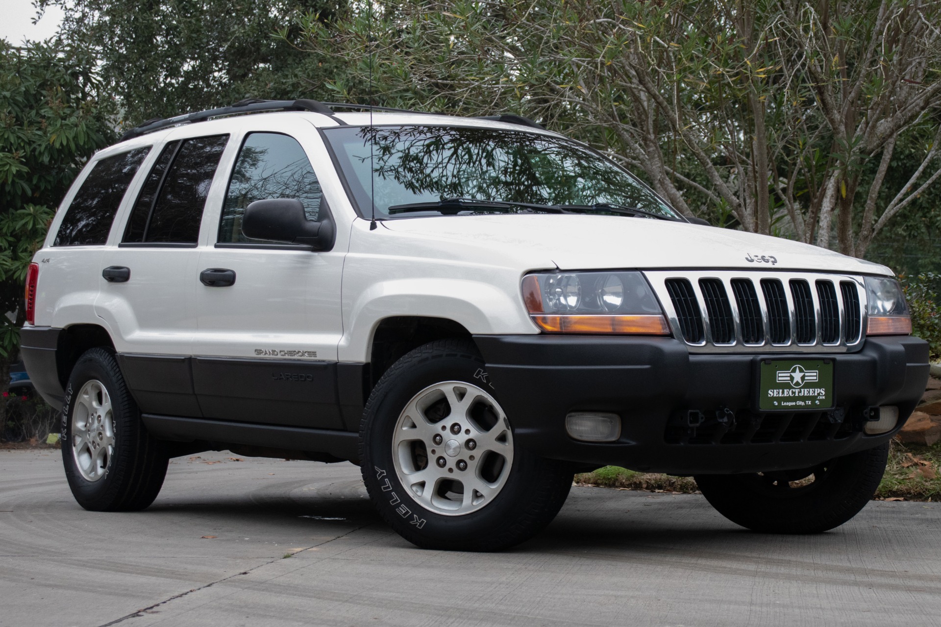 Used-2000-Jeep-Grand-Cherokee-Laredo For Sale | Select Jeeps Inc. Used-2000-Jeep-Grand-Cherokee-Laredo