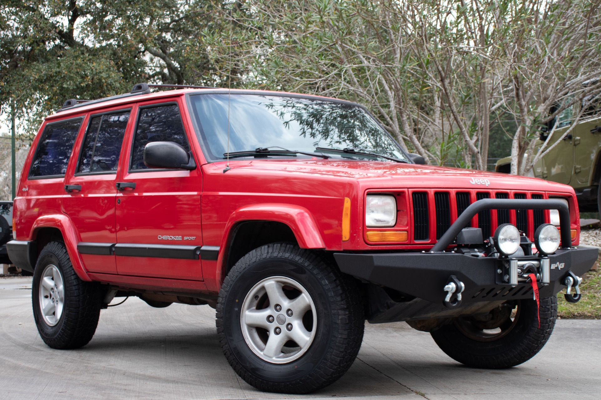 Used-2001-Jeep-Cherokee-Sport