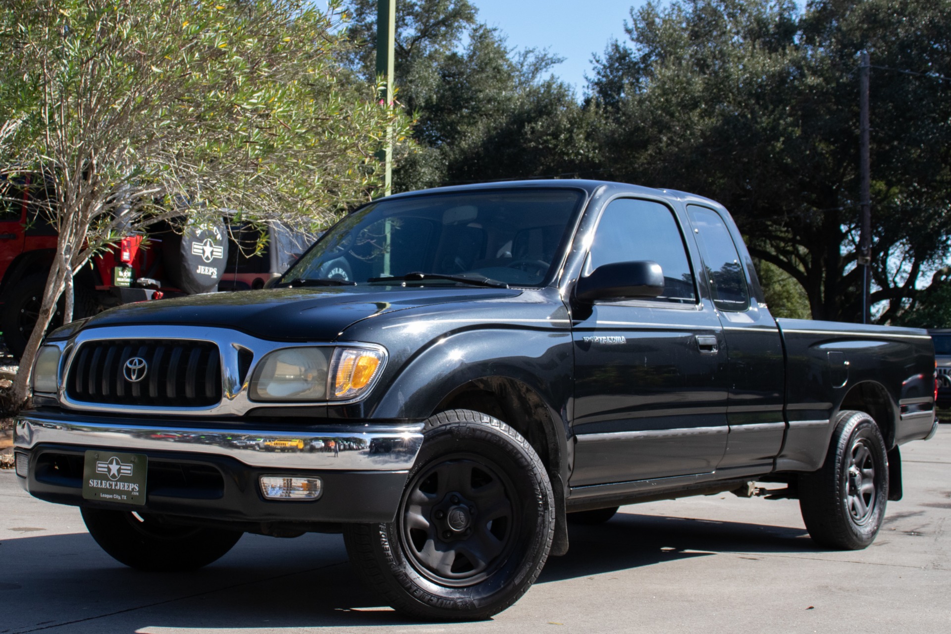 Used-2003-Toyota-Tacoma