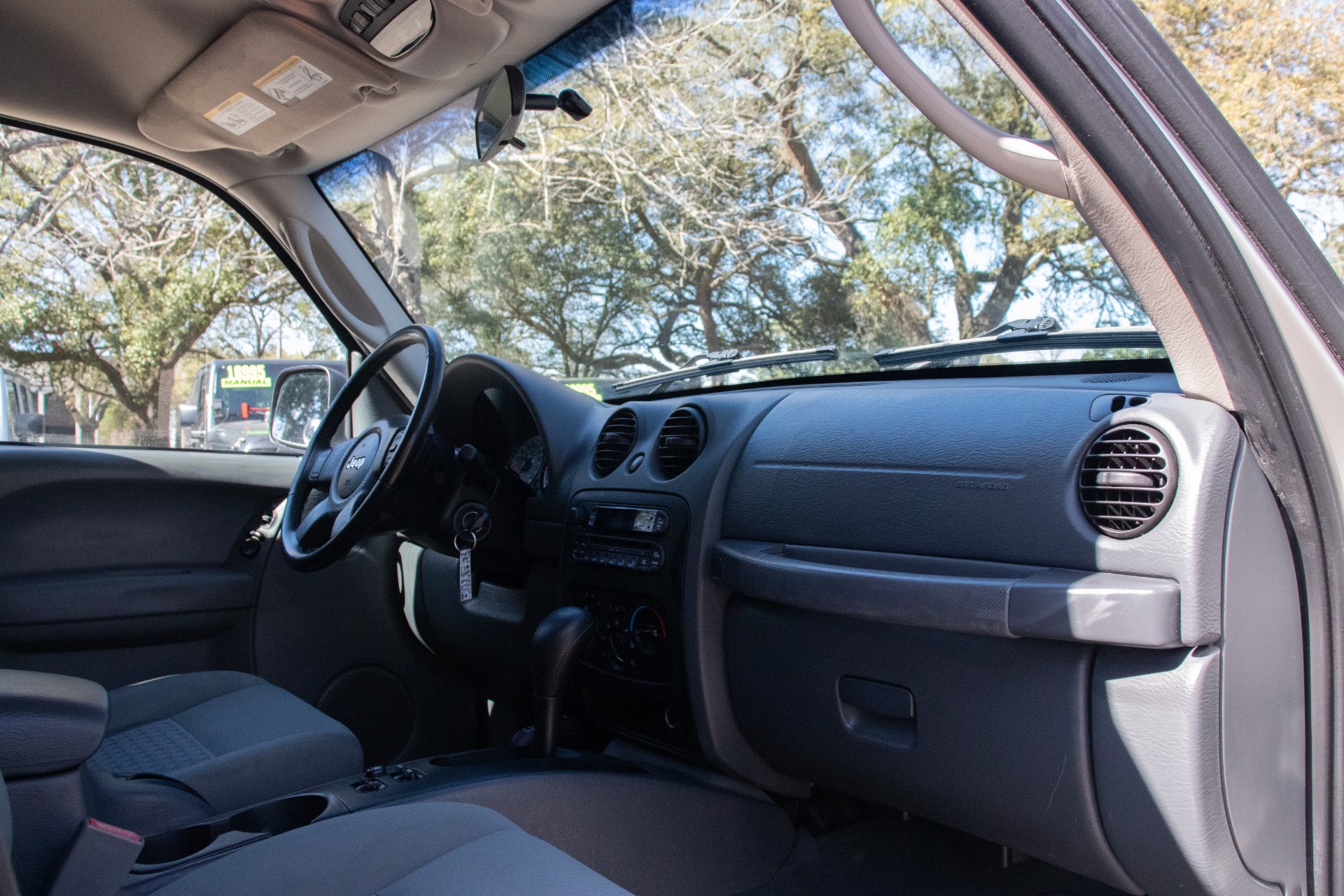 Used-2006-Jeep-Liberty-Sport