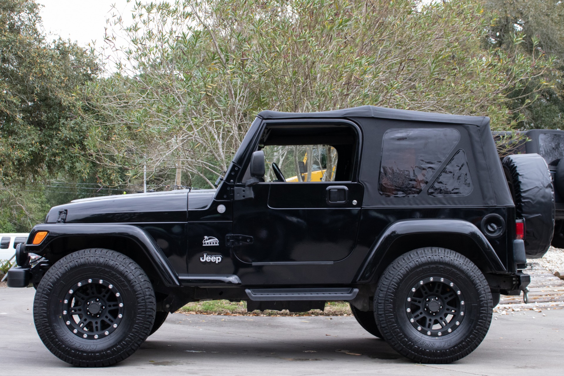 Used-2004-Jeep-Wrangler-Sahara