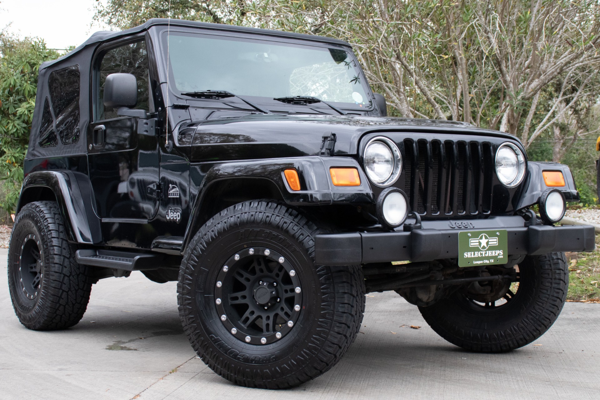 Used-2004-Jeep-Wrangler-Sahara