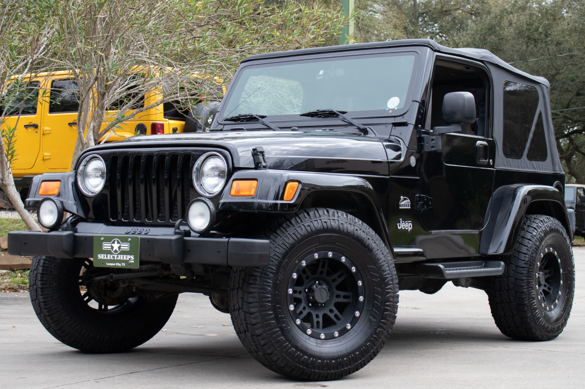 Used-2004-Jeep-Wrangler-Sahara