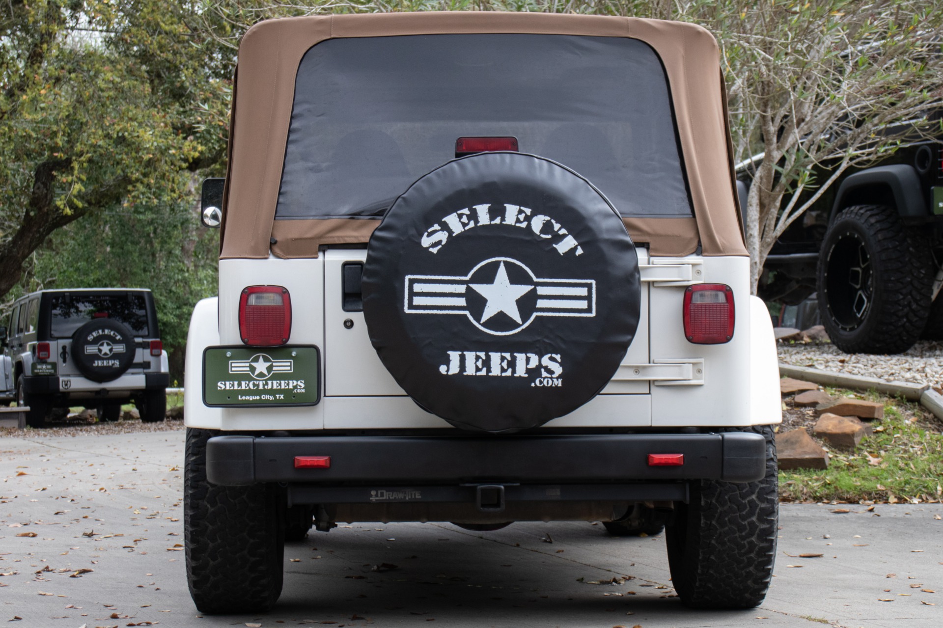 Used-1999-Jeep-Wrangler-Sahara