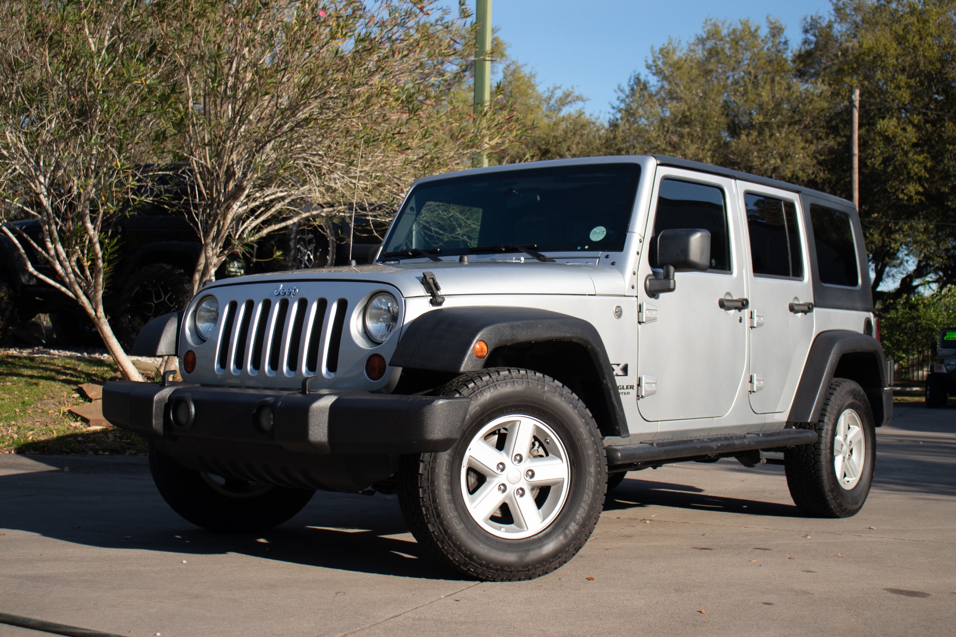 Used-2008-Jeep-Wrangler-Unlimited-X