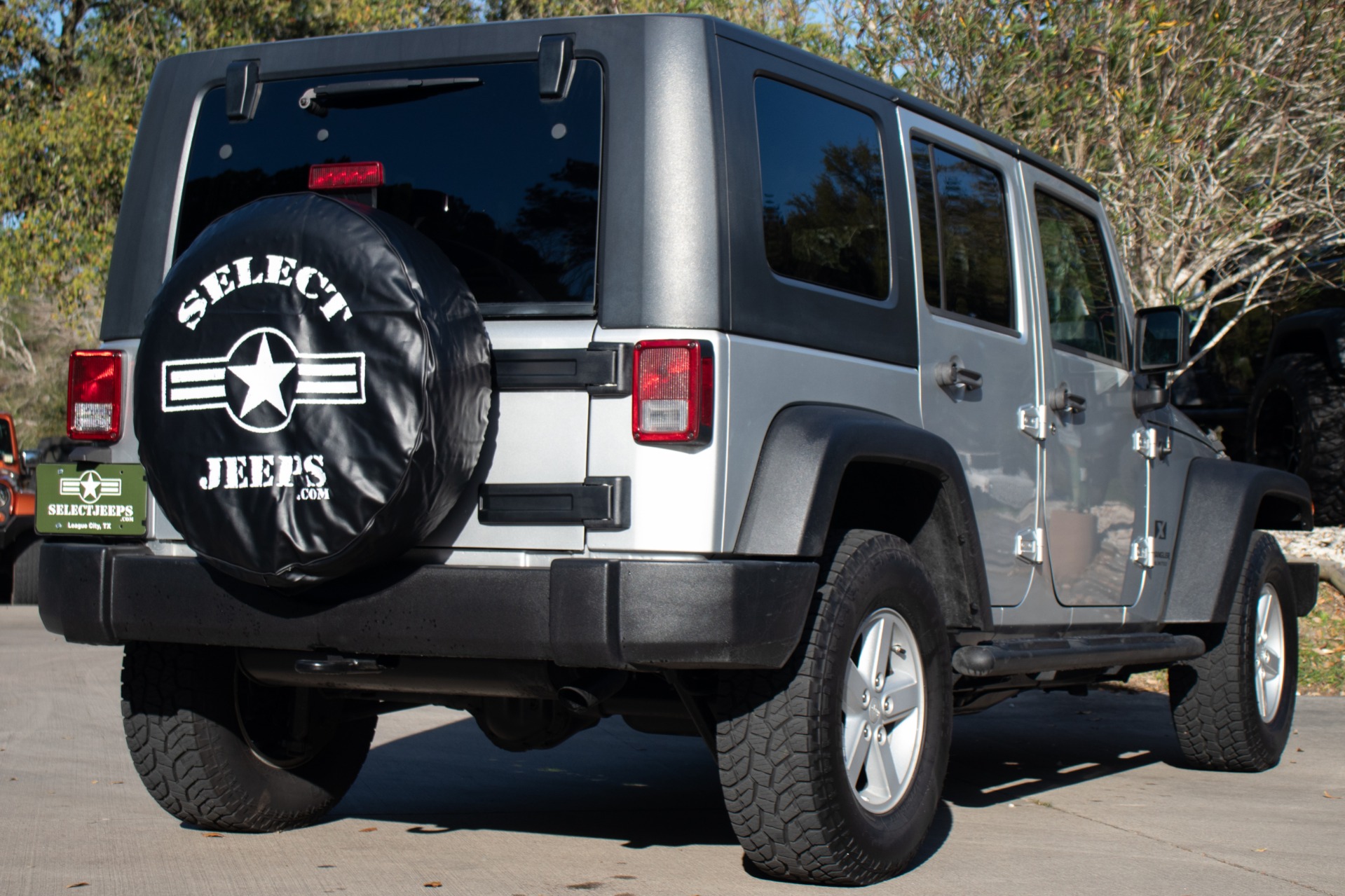 Used-2008-Jeep-Wrangler-Unlimited-X