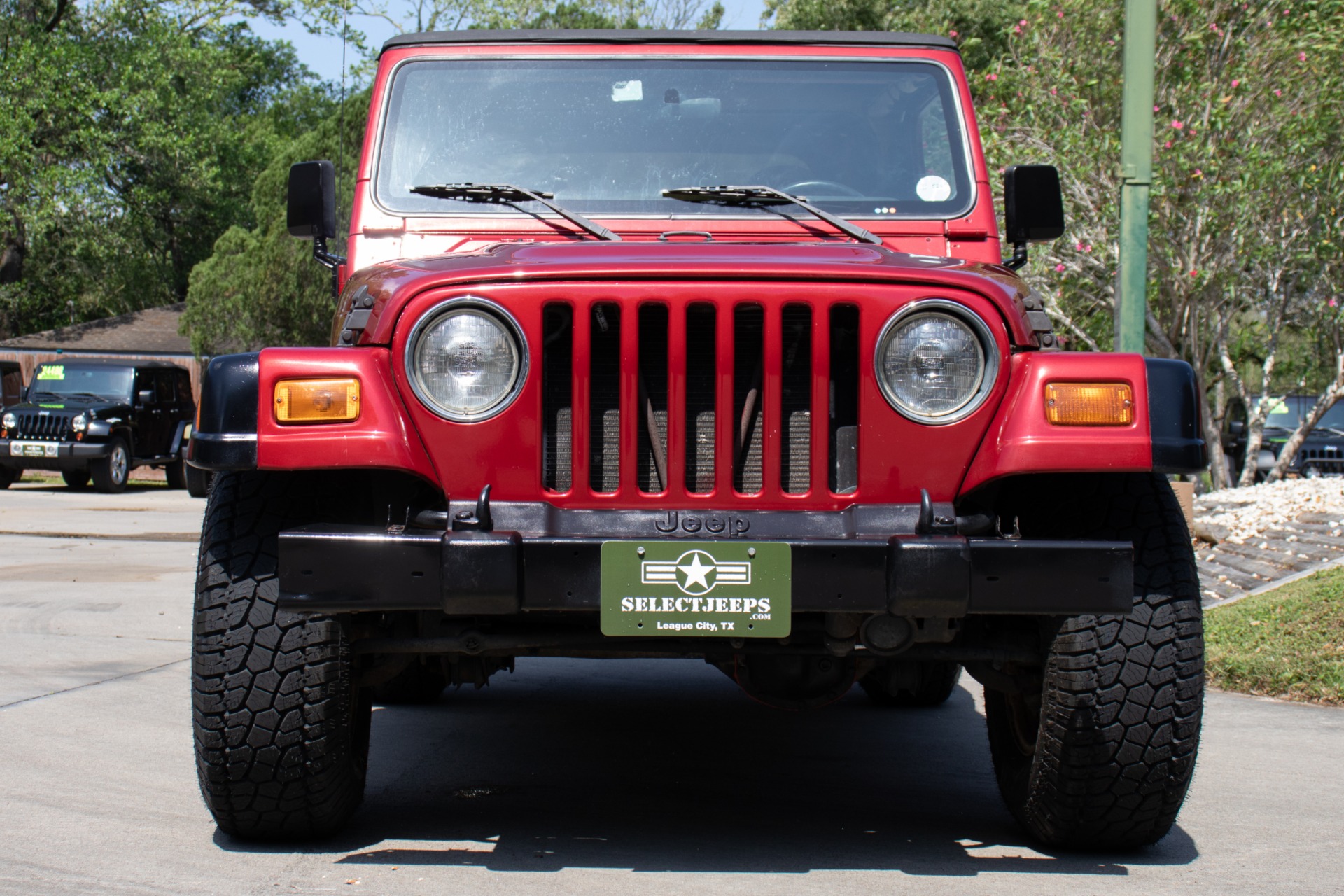 Used-1999-Jeep-Wrangler-Sahara