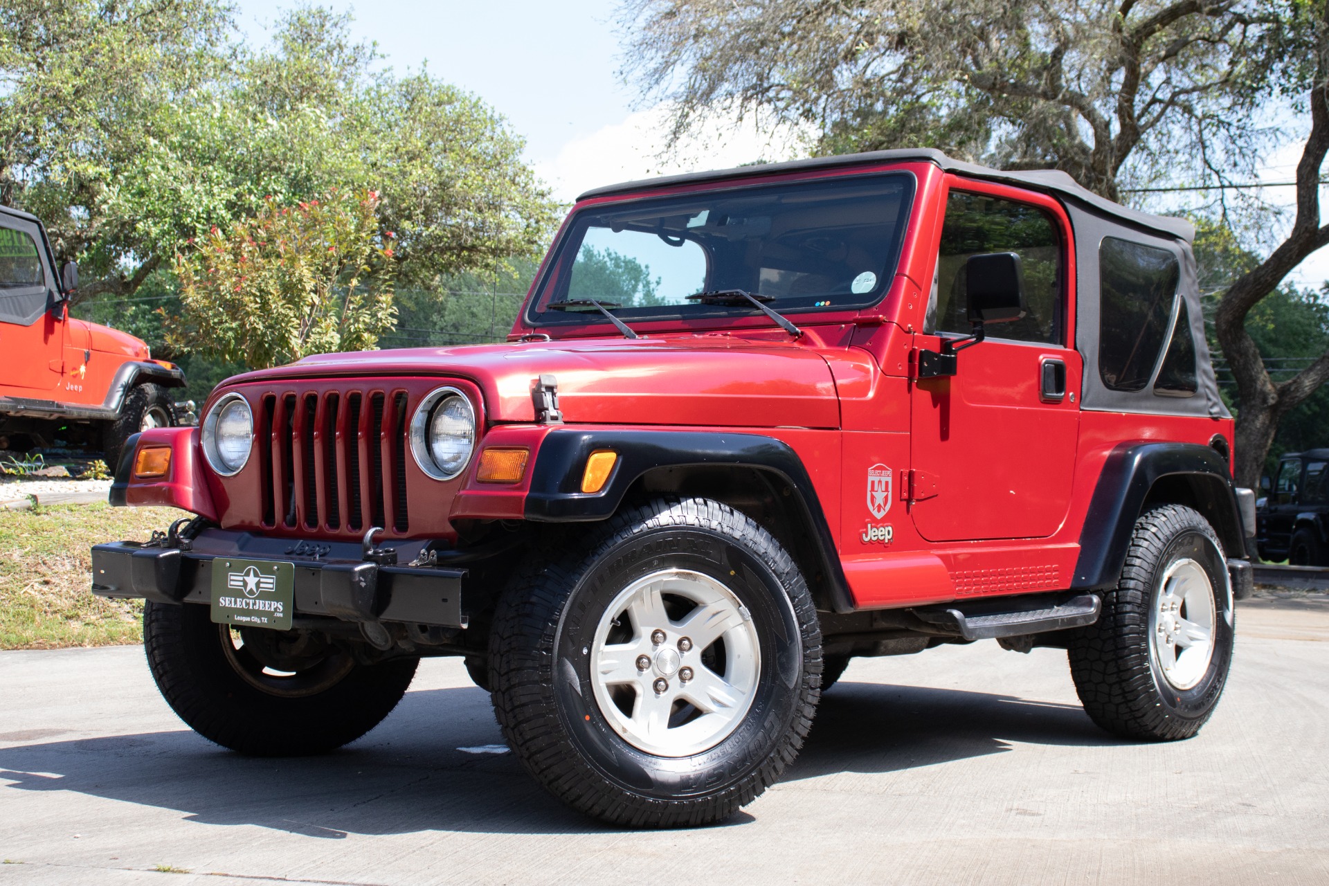 Used-1999-Jeep-Wrangler-Sahara