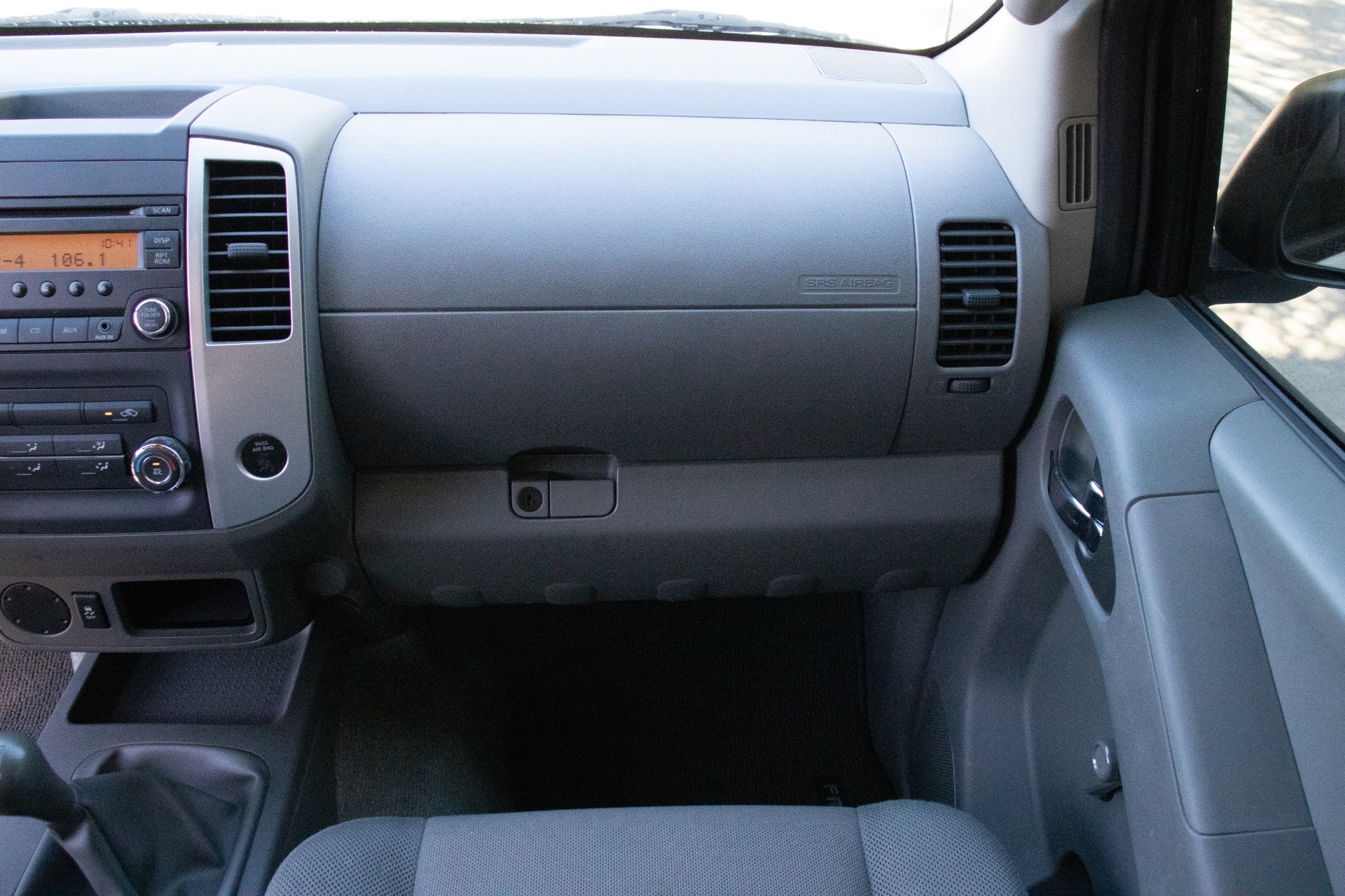 Used-2016-Nissan-Frontier-S