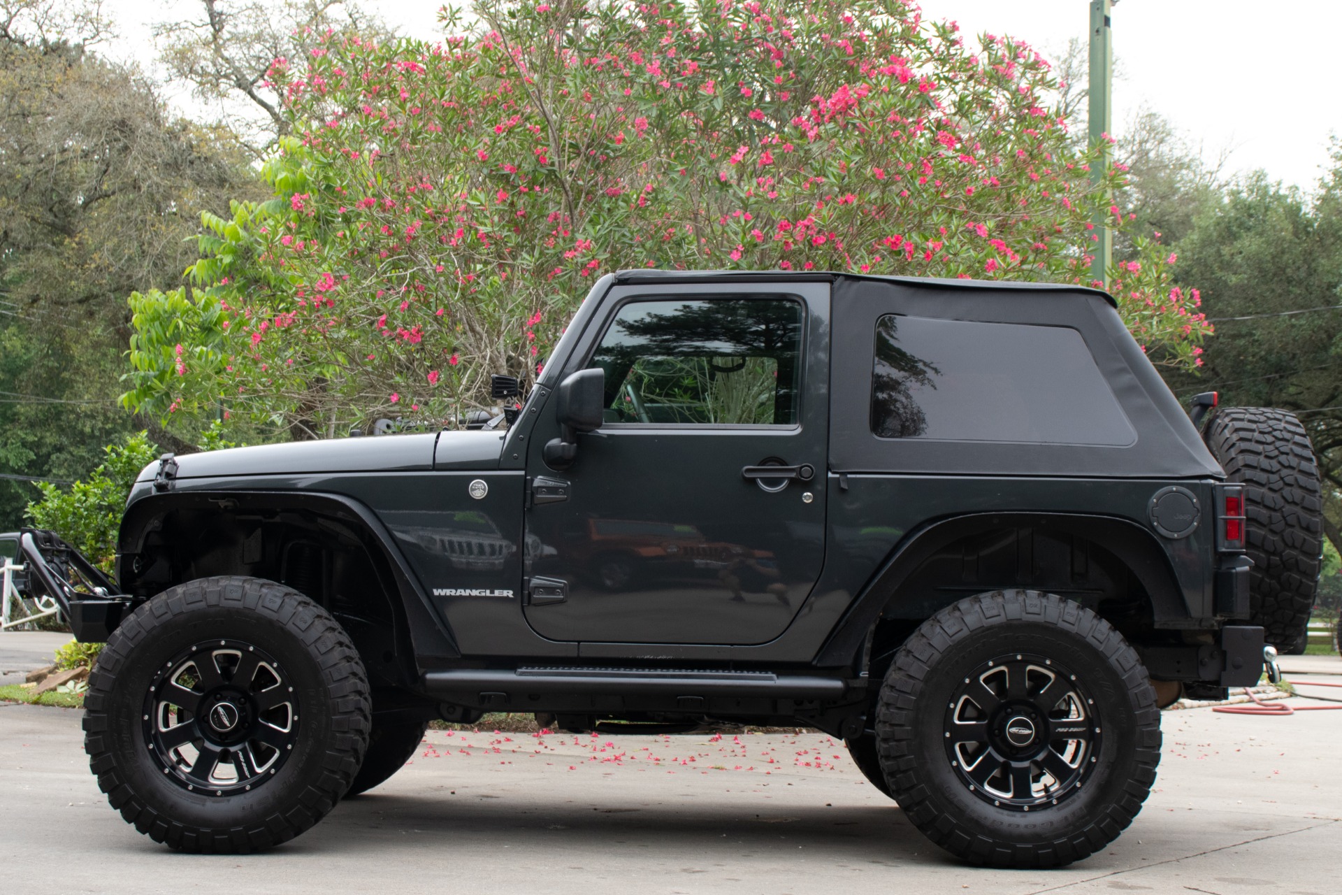 Used-2010-Jeep-Wrangler-Sport