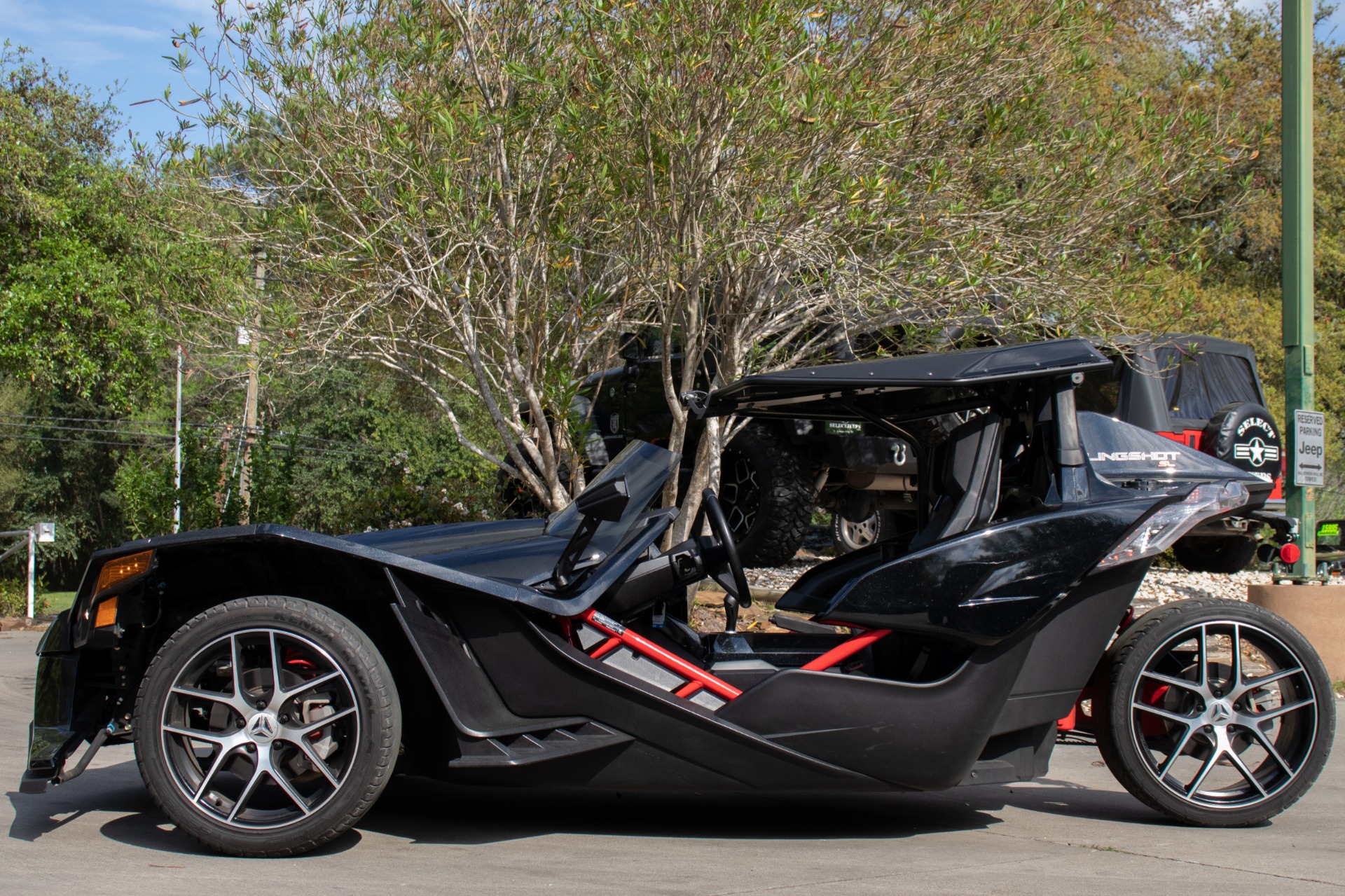 Used-2016-Polaris-Slingshot-SL