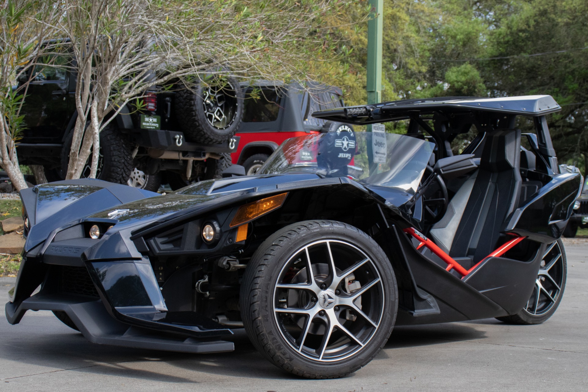 Used-2016-Polaris-Slingshot-SL