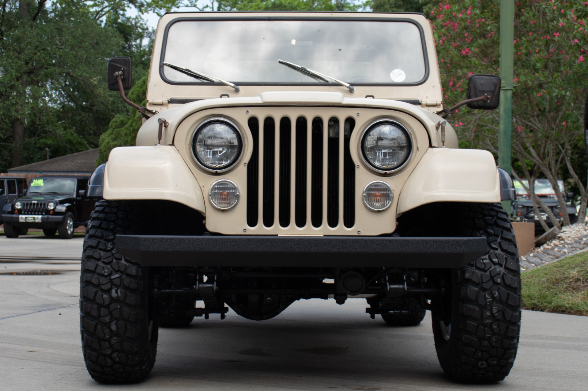 Used-1985-Jeep-CJ-7