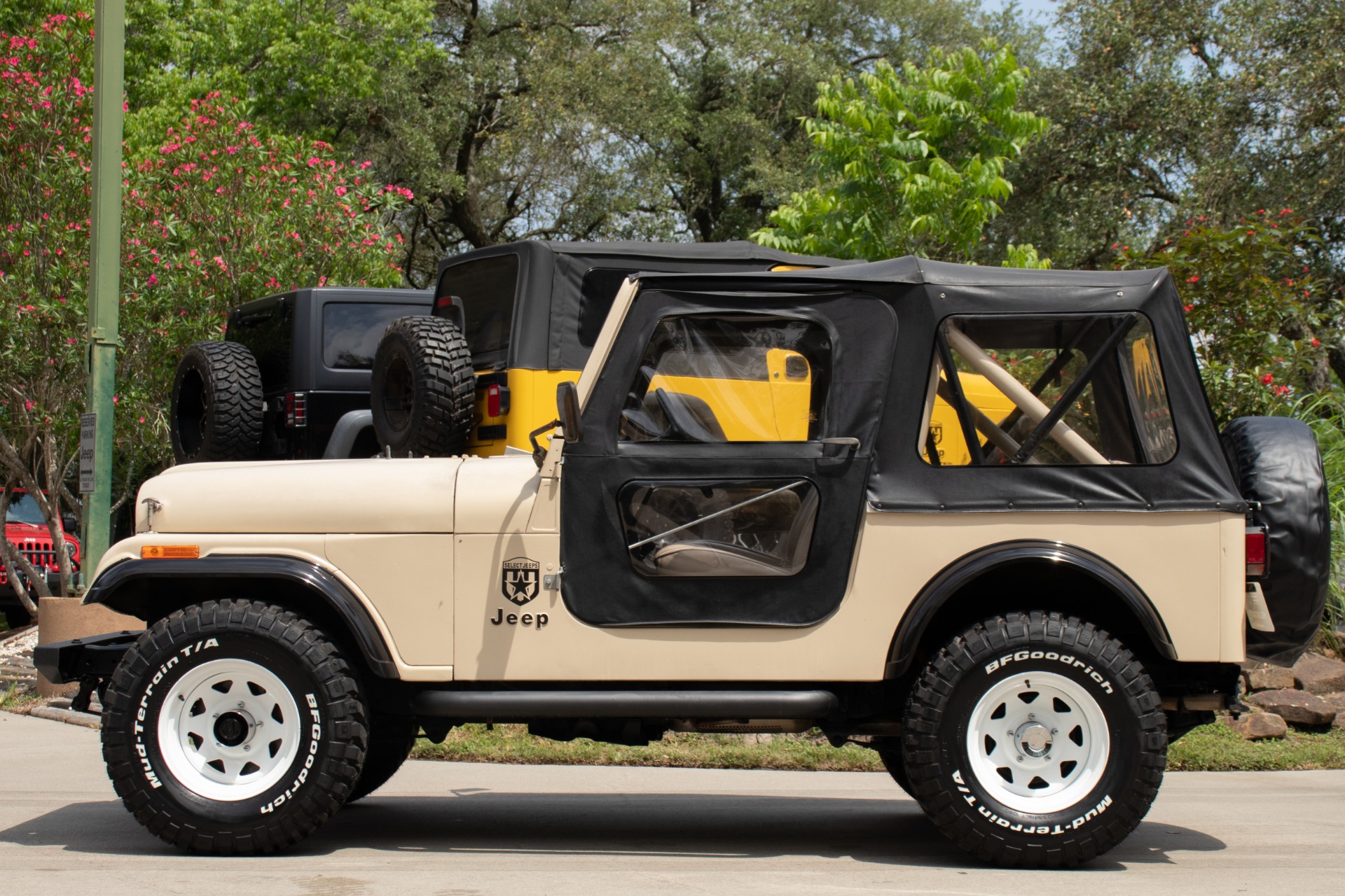 Used-1985-Jeep-CJ-7