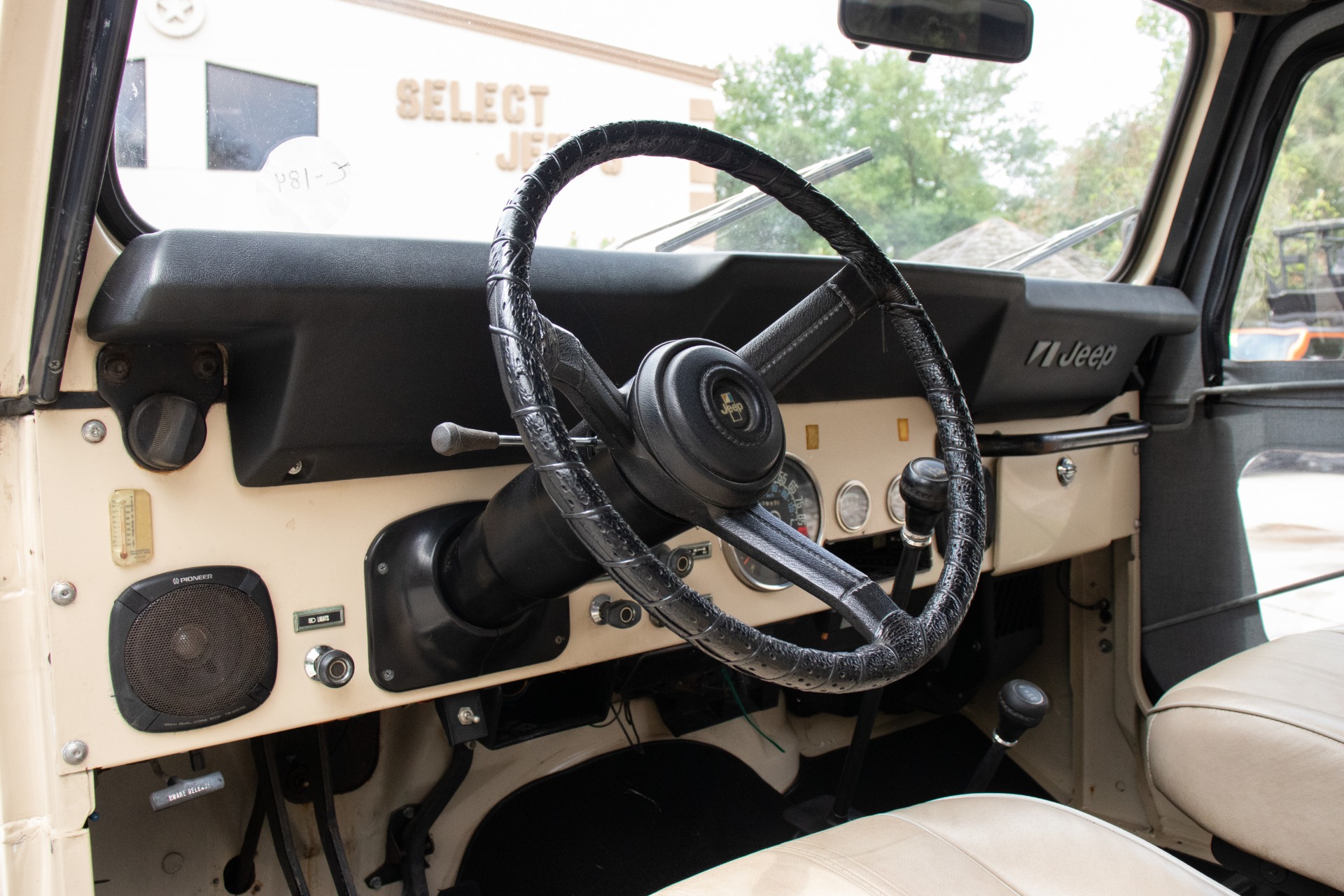 Used-1985-Jeep-CJ-7