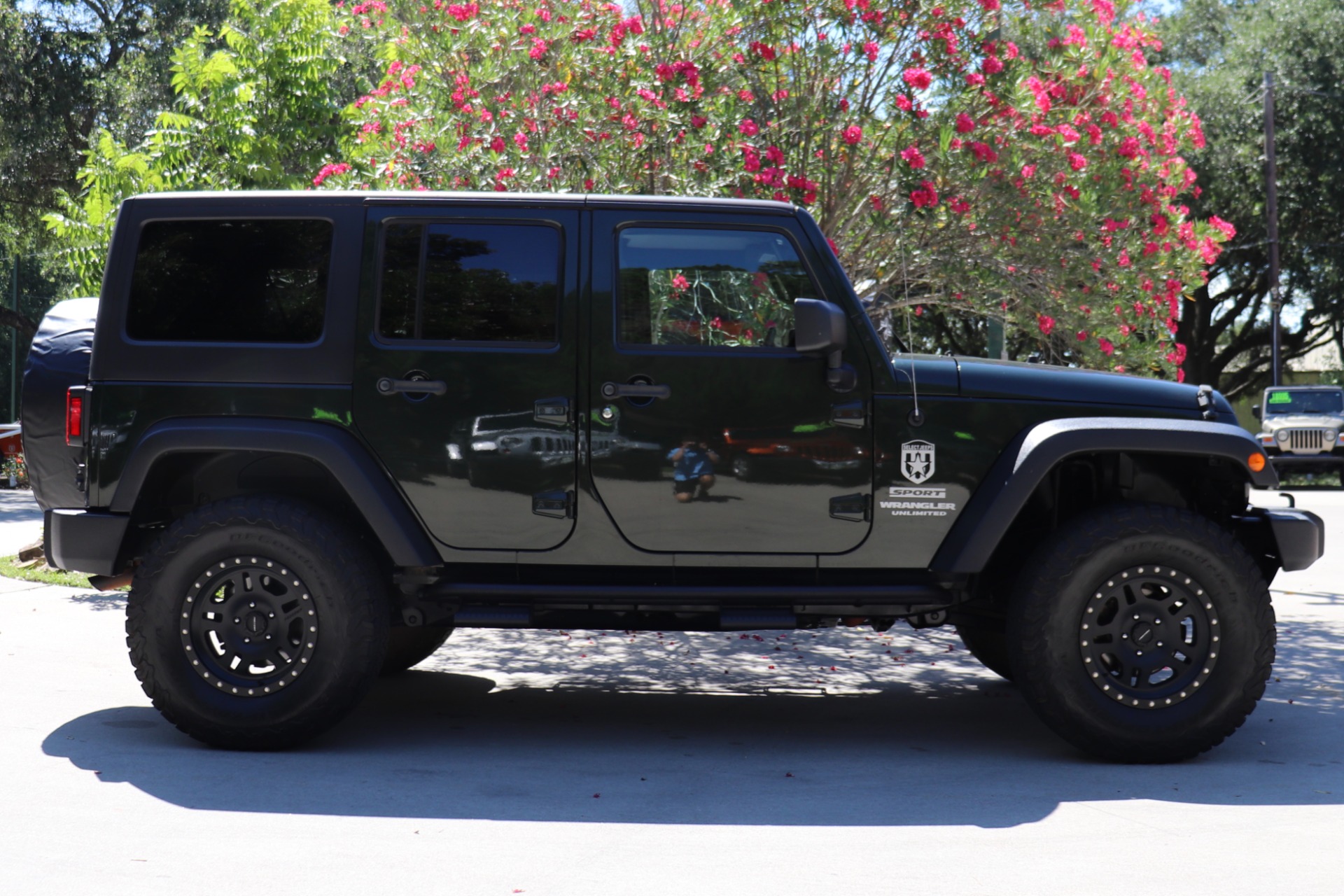 Used-2011-Jeep-Wrangler-Unlimited-Sport