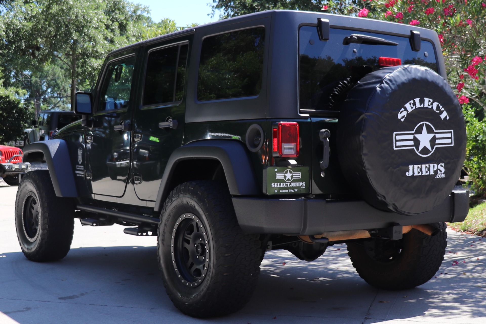 Used-2011-Jeep-Wrangler-Unlimited-Sport