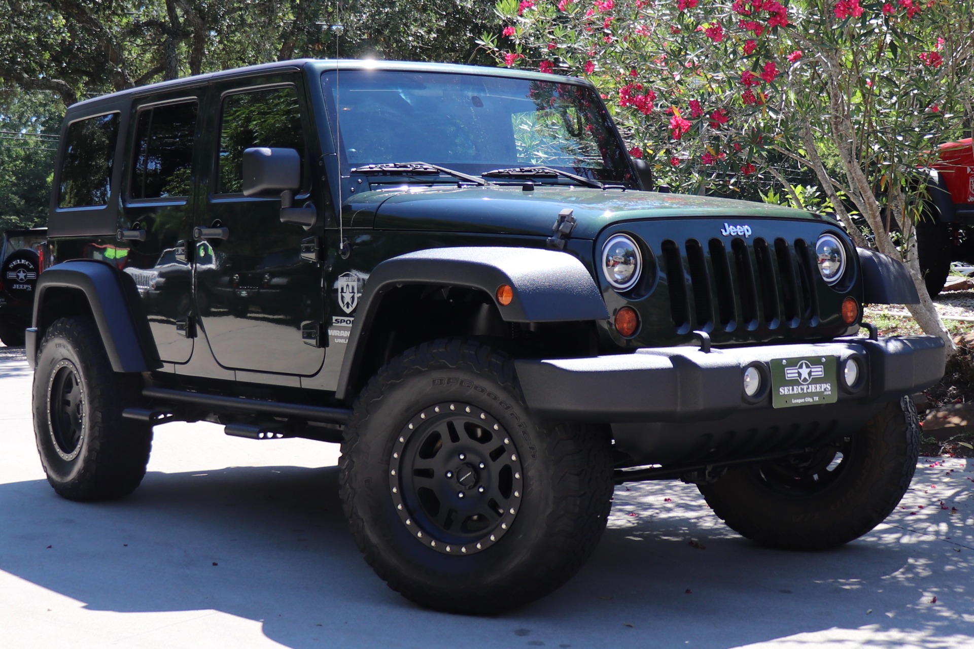 Used-2011-Jeep-Wrangler-Unlimited-Sport