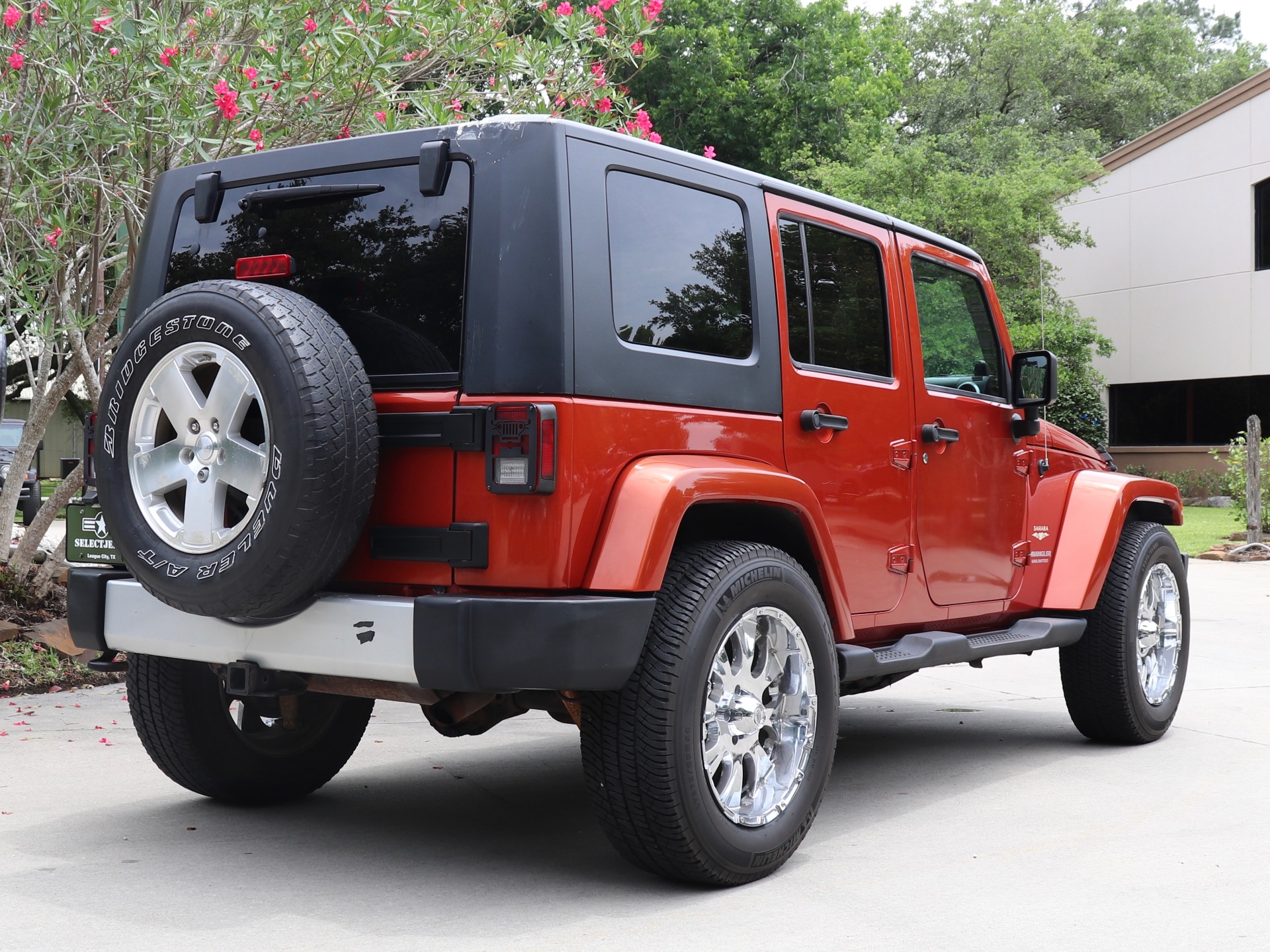 Used 2009 Jeep Wrangler Unlimited Sahara For Sale (15,995