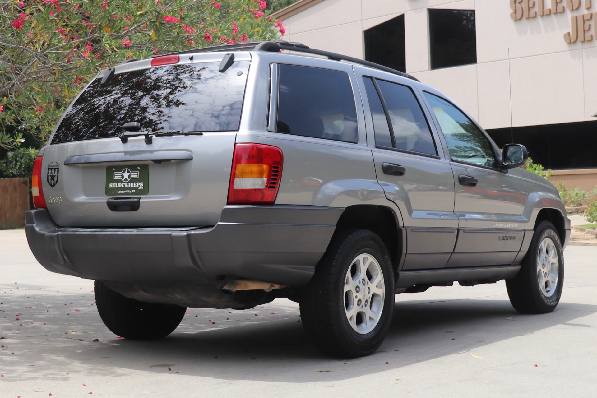 Used-2001-Jeep-Grand-Cherokee-Laredo