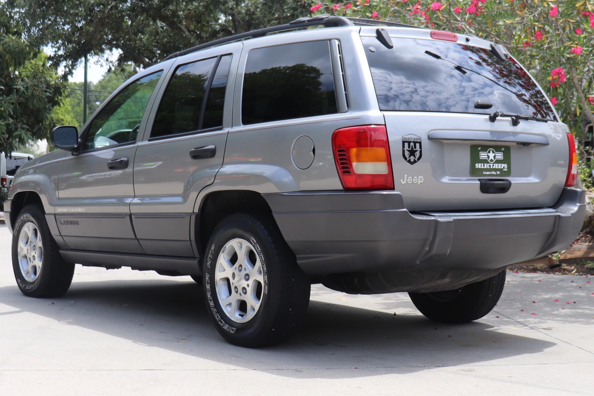 Used-2001-Jeep-Grand-Cherokee-Laredo