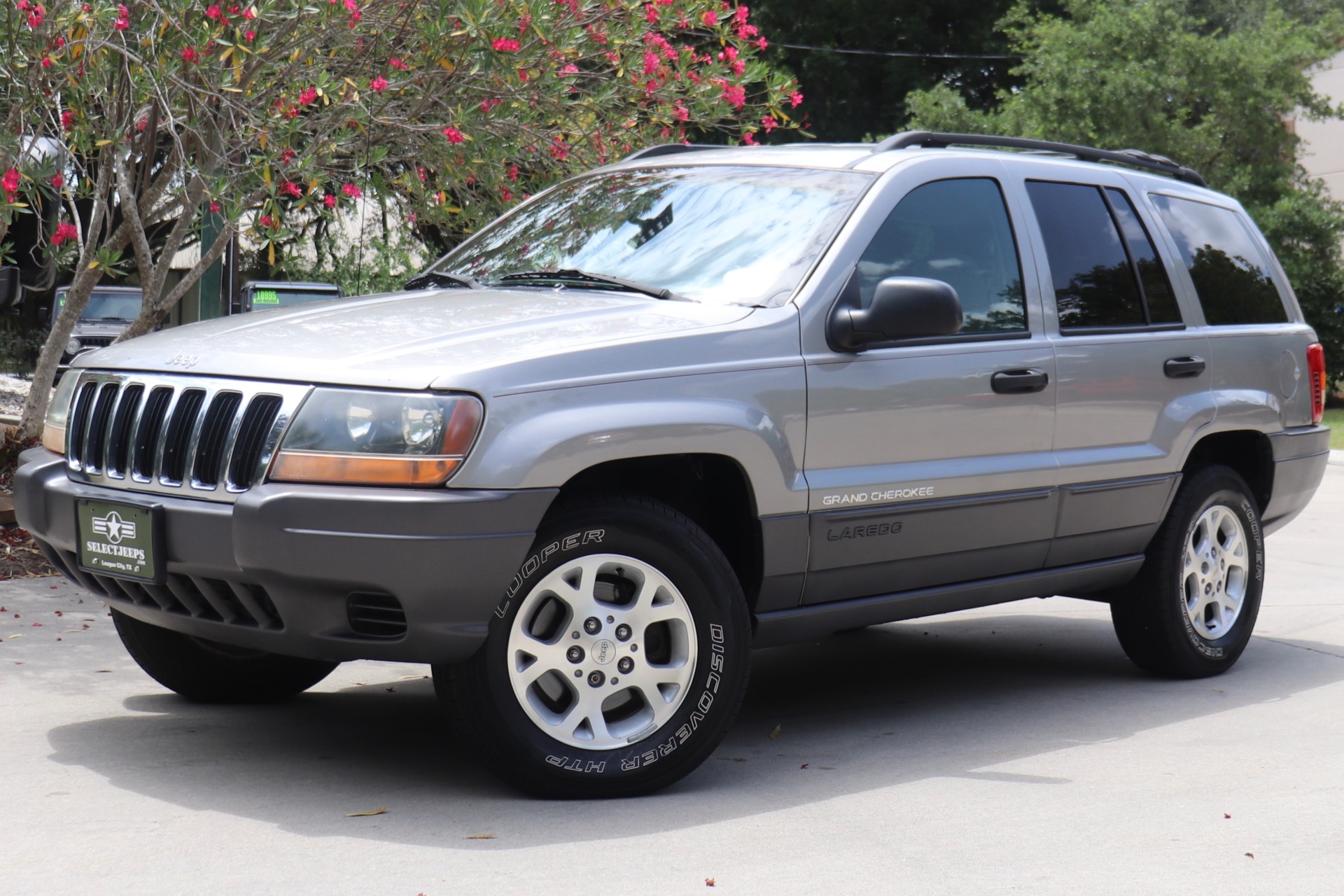 Used-2001-Jeep-Grand-Cherokee-Laredo