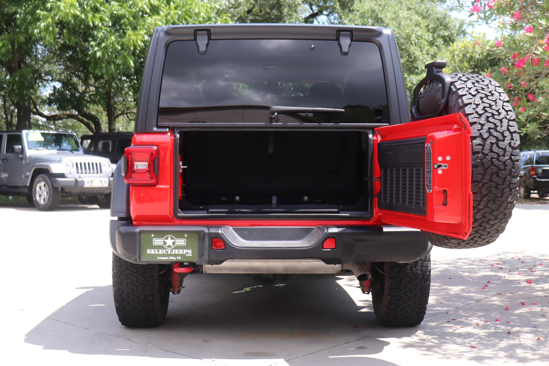 Used-2018-Jeep-Wrangler-Rubicon