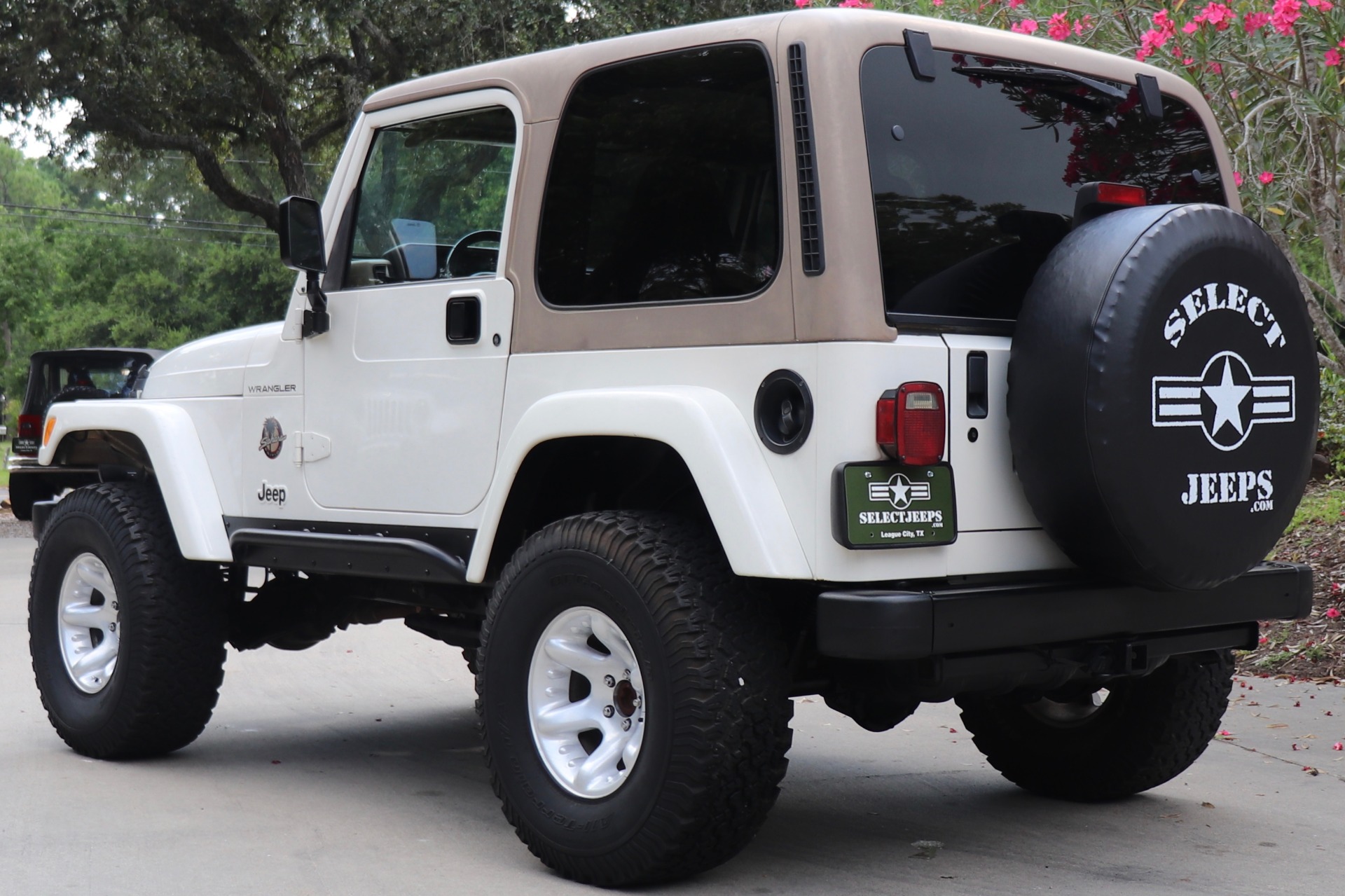 Used-2002-Jeep-Wrangler-Sahara