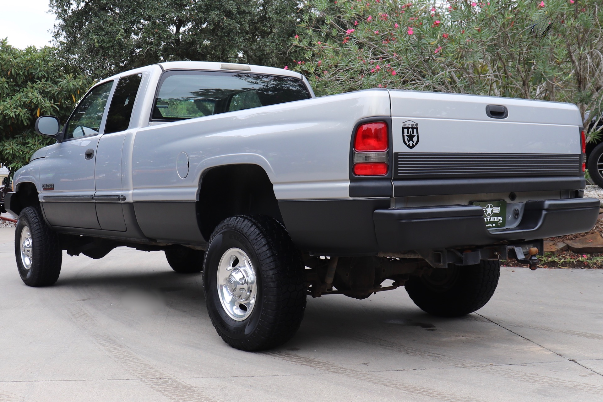 Used-2001-Dodge-Ram-Pickup-2500-ST