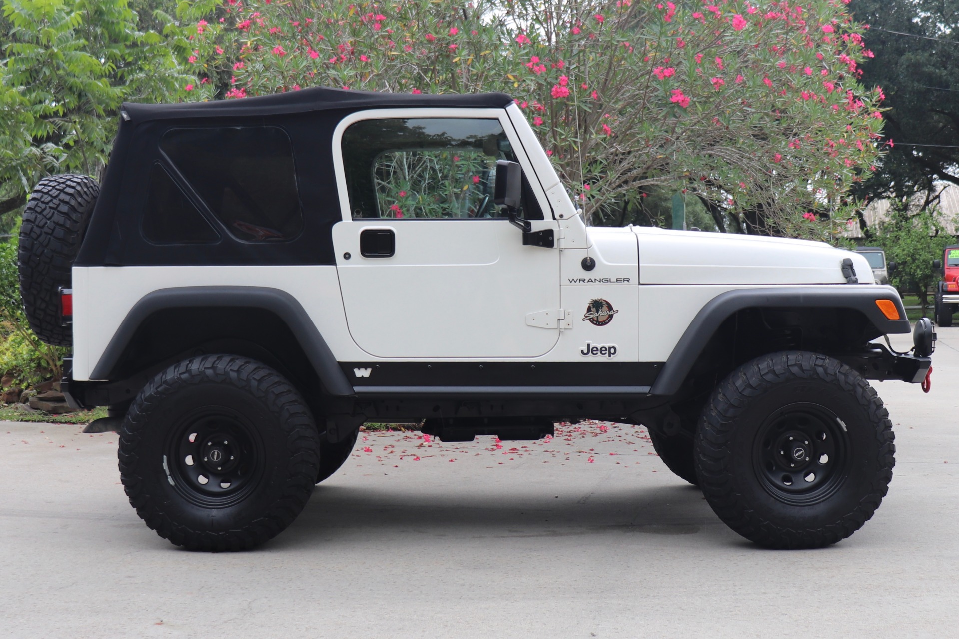 Used-2002-Jeep-Wrangler-Sahara