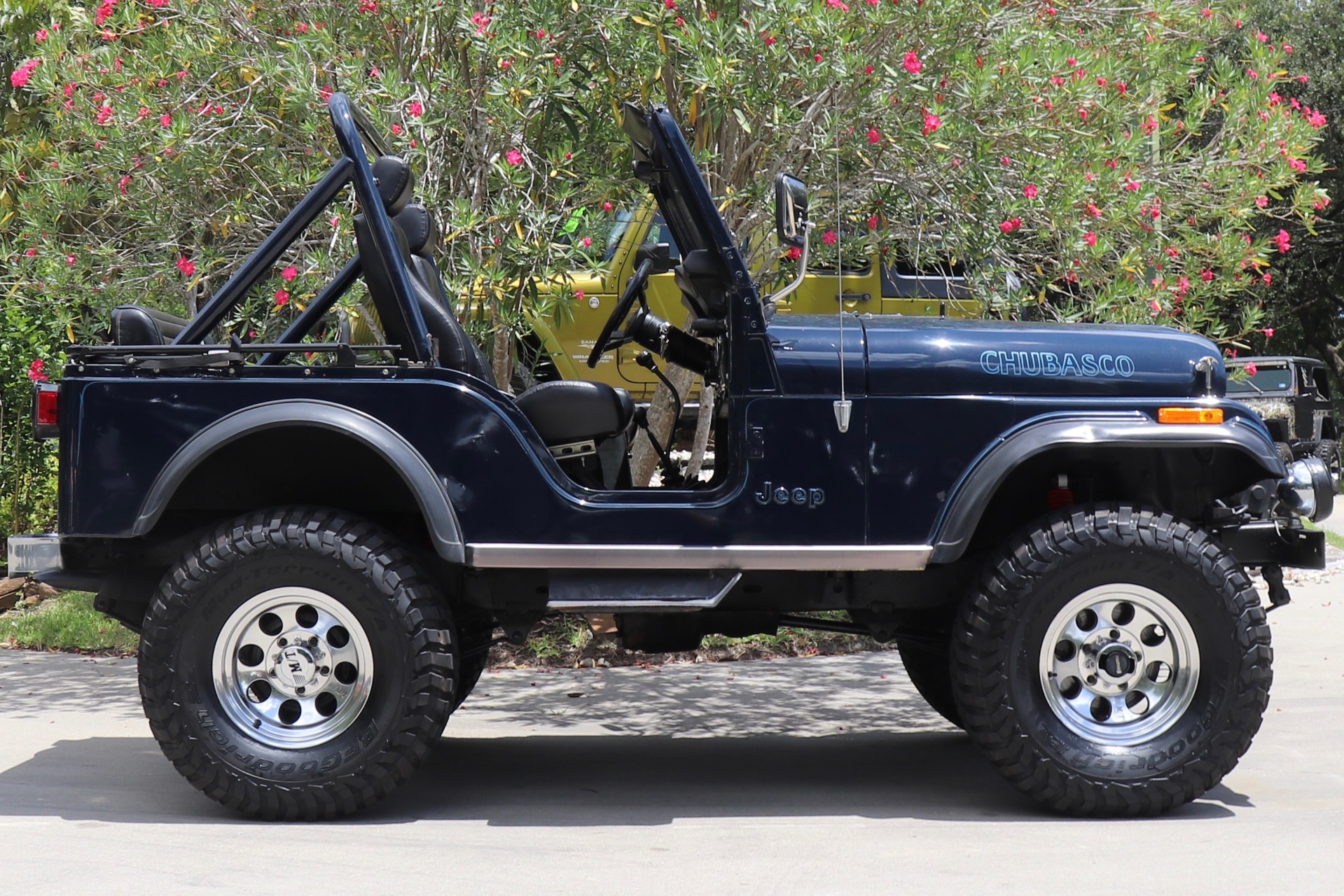 Used-1982-Jeep-CJ-5-Laredo