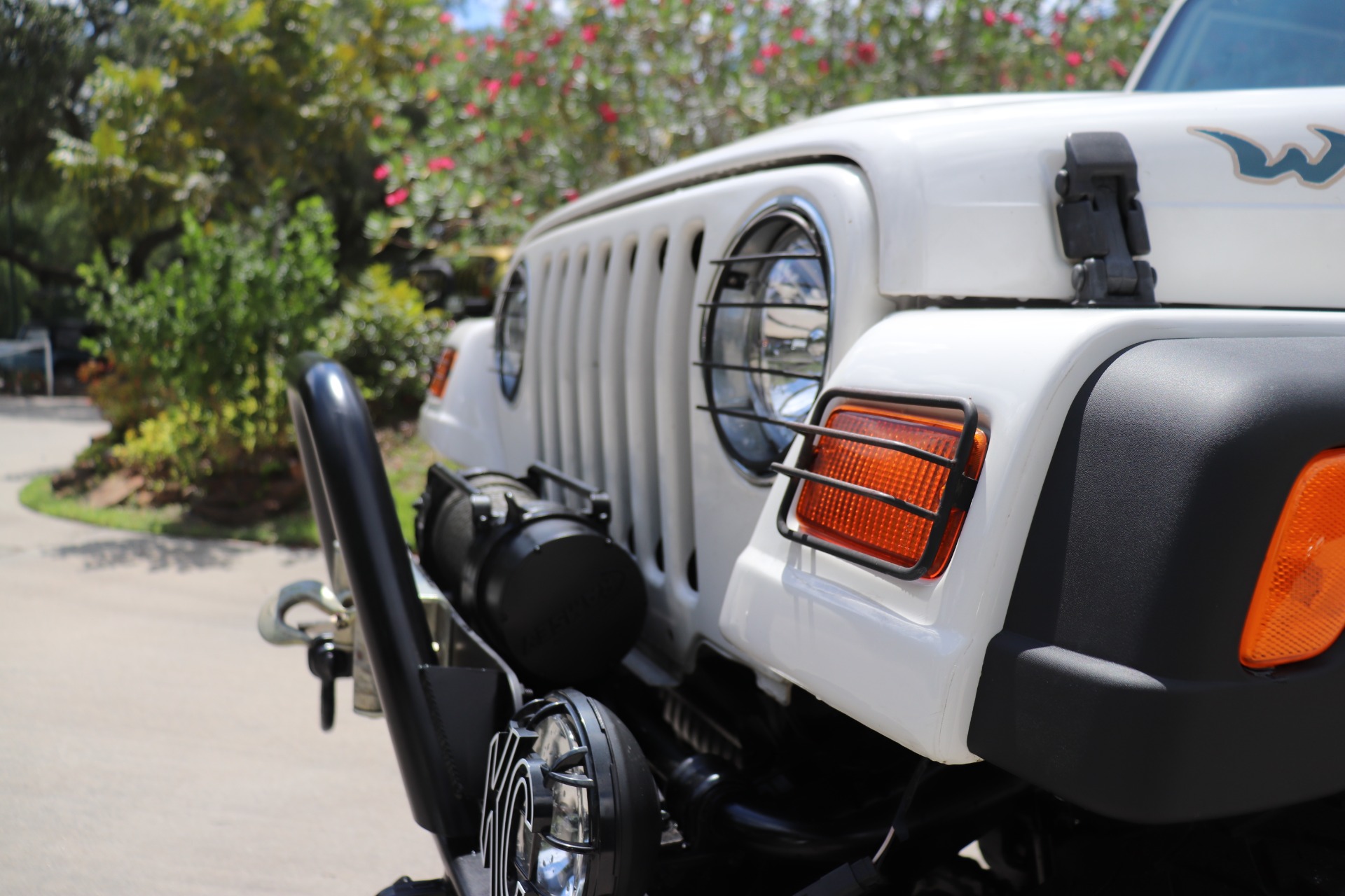 Used-1999-Jeep-Wrangler-Sport