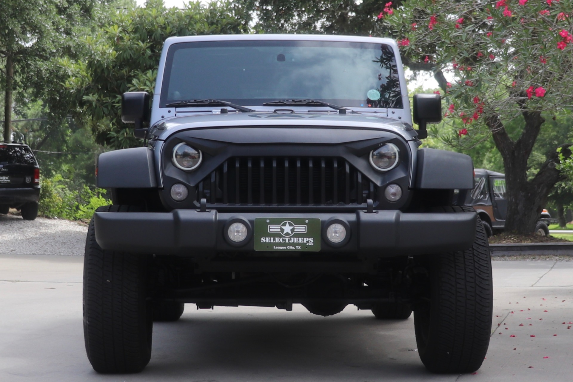 Used-2014-Jeep-Wrangler-Unlimited-Sport